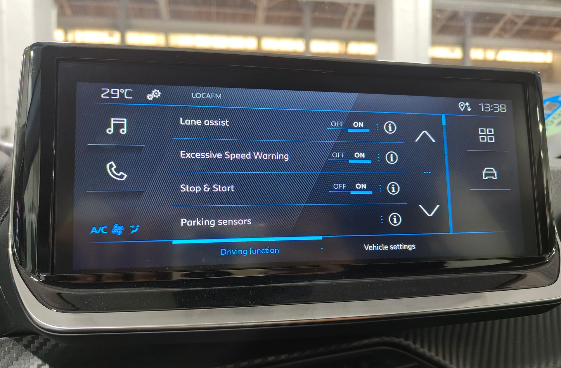 Peugeot 208 Style Hybrid 110 eDCS6 - foto 8