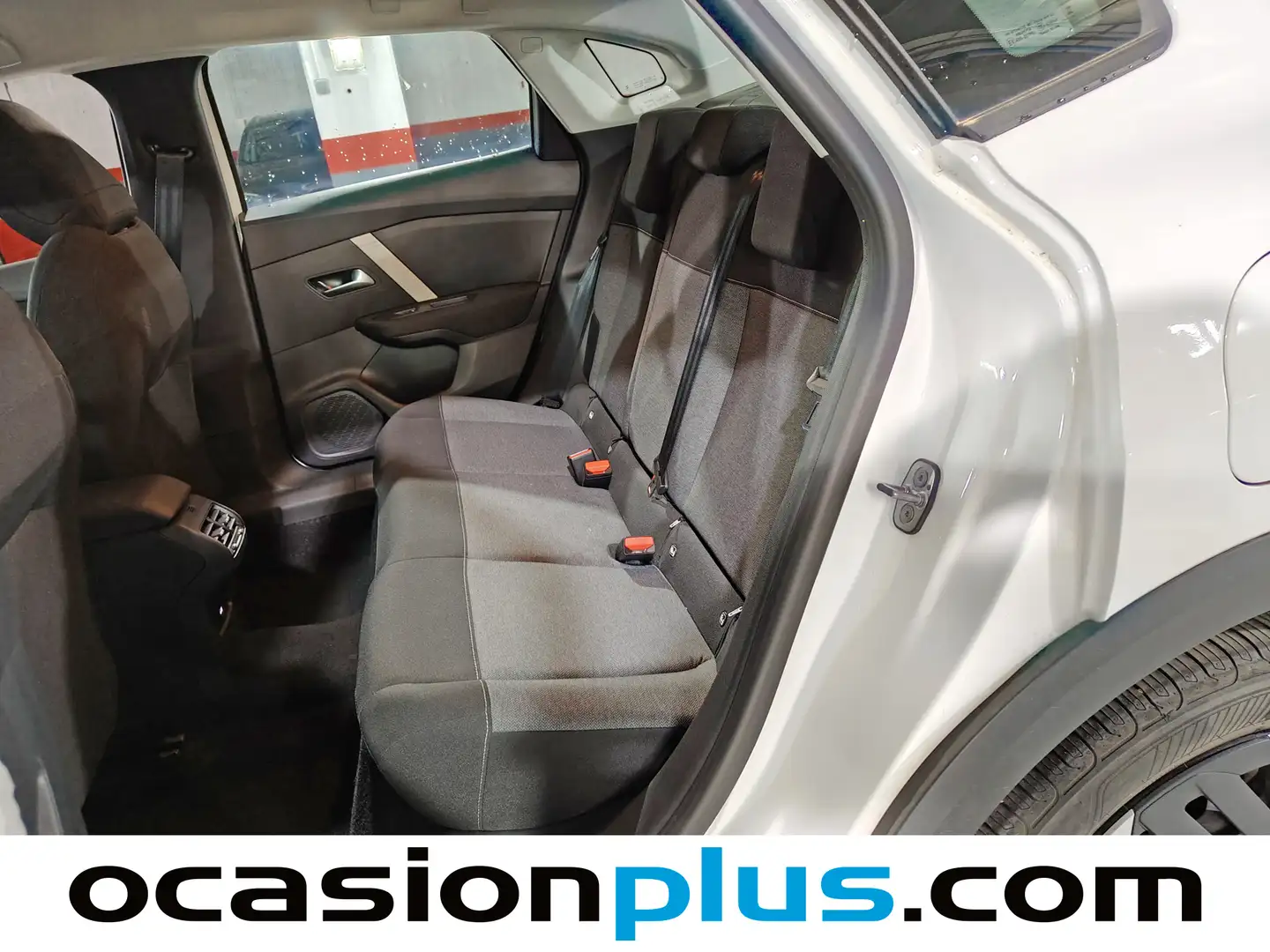 Foto Citroën C4 X Citroen C4 X PureTech 100 S&S 6v You (102 CV)