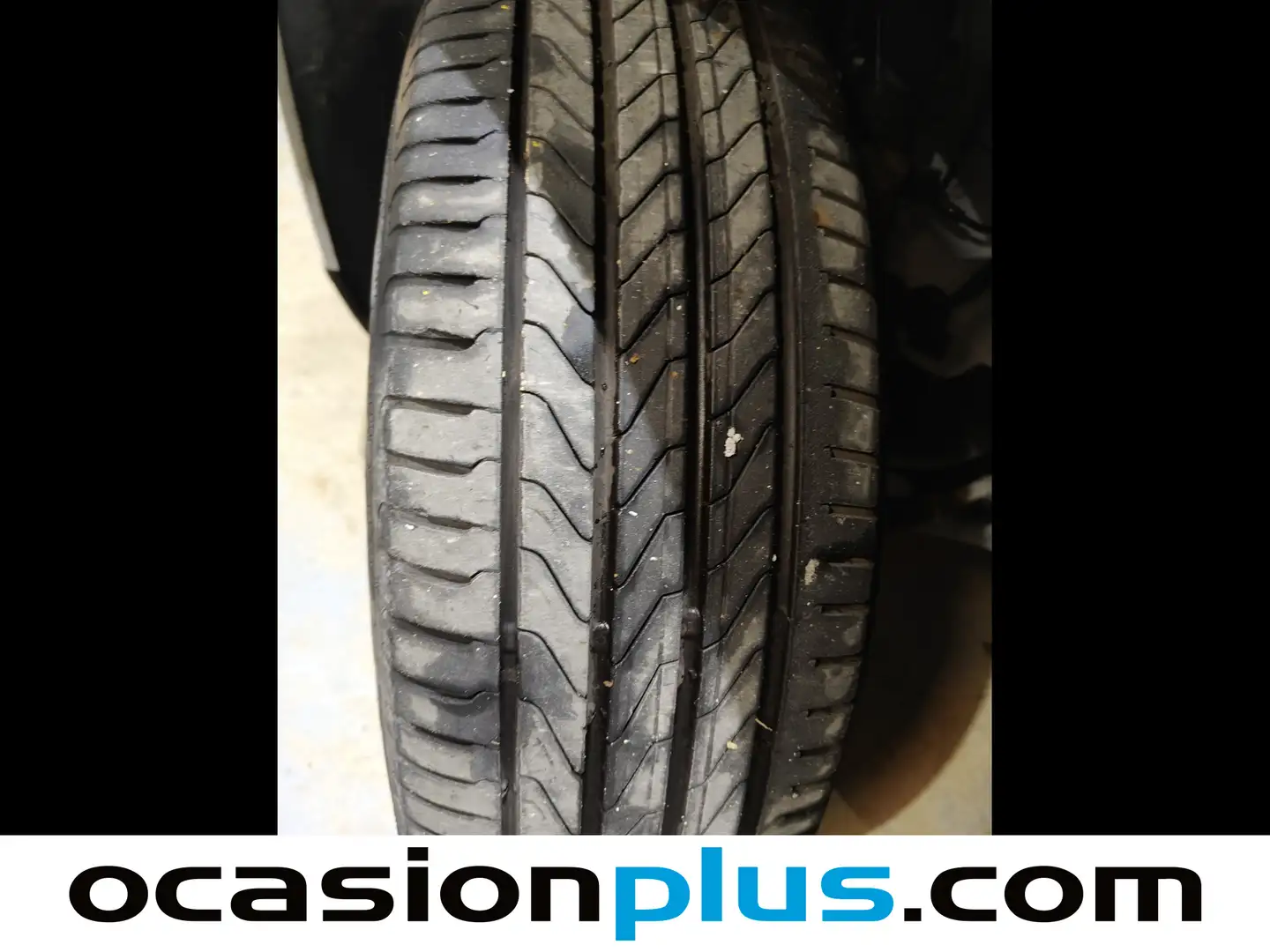 Foto Peugeot 2008 Peugeot 2008 BlueHDi 100 S&S Style (100 CV)