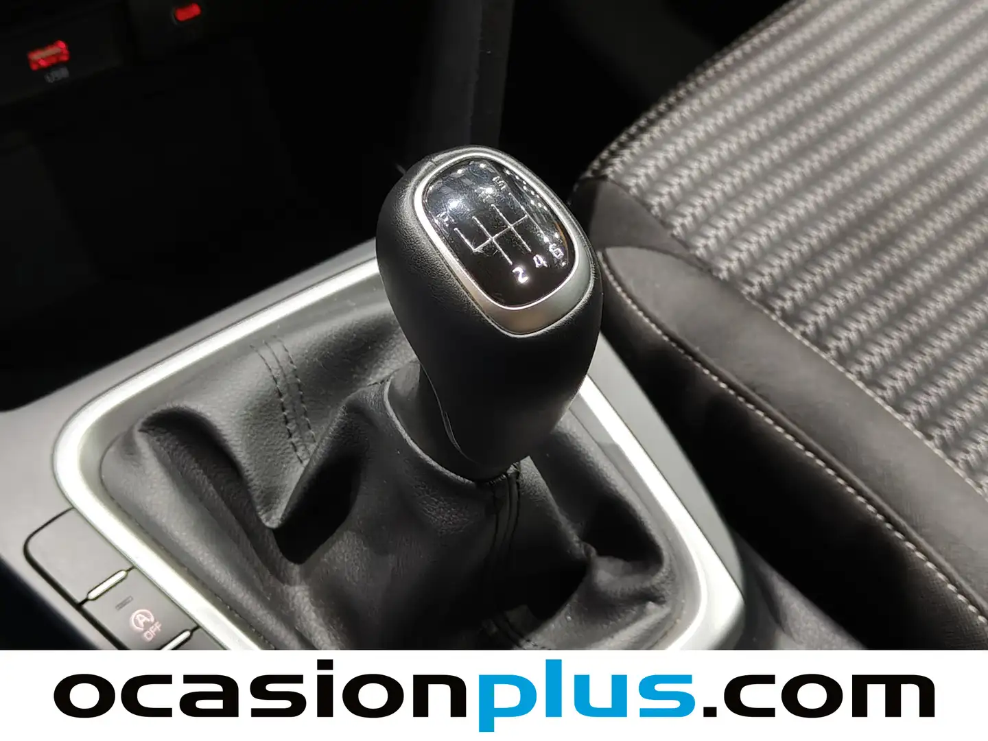 Foto KIA XCeed Kia XCeed 1.0 T-GDi Drive (120 CV)