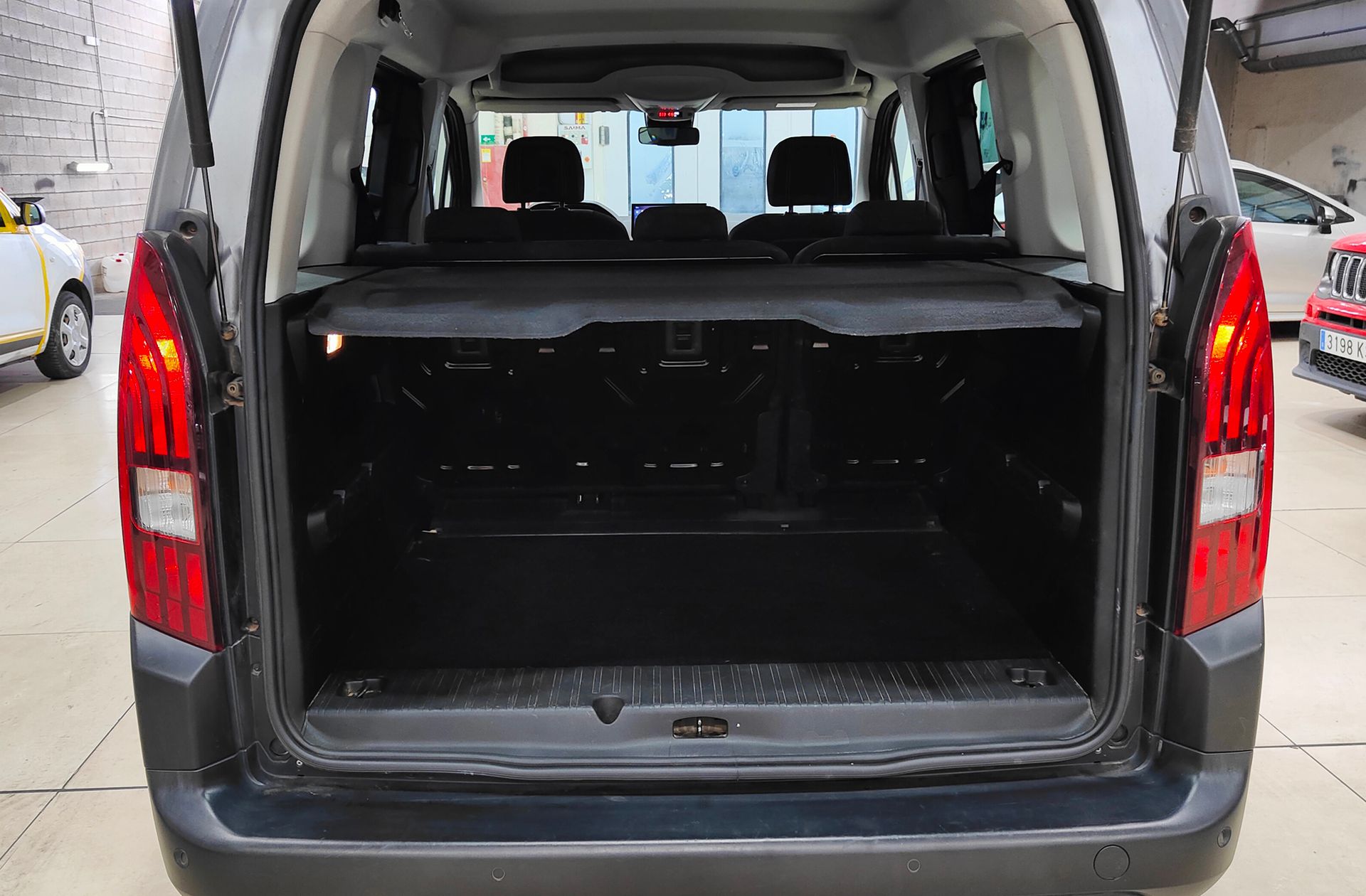 Peugeot Rifter BlueHDi 100 Allure - foto 15