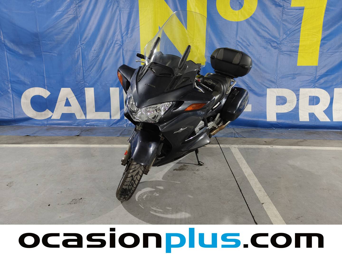 Foto Honda Pan-European ST 1300 ABS Honda Pan-European ST 1300 ABS (126 CV)