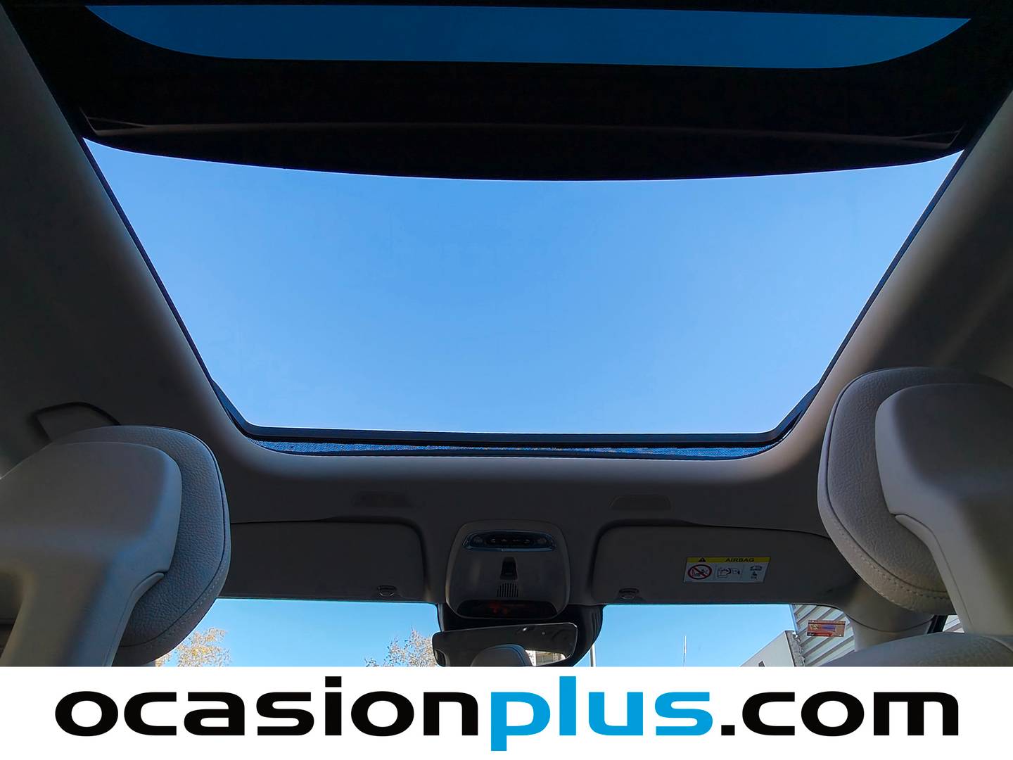 Extras y acabados del Volvo XC60 Volvo XC60 T5 Momentum AWD Auto (254 CV)