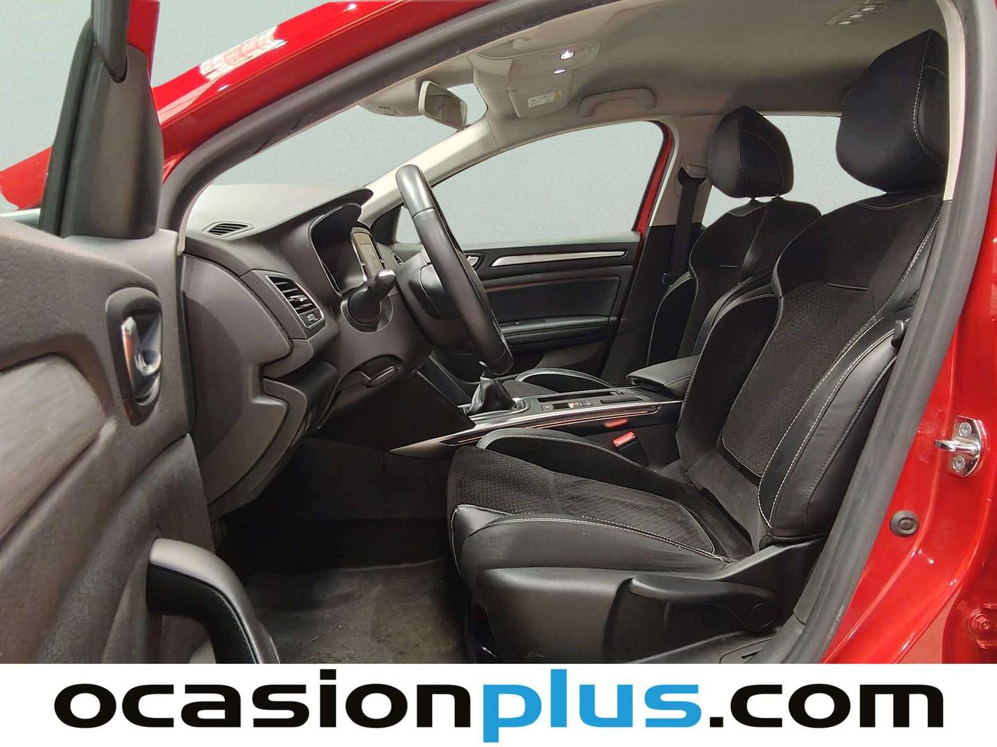 Foto asientos delanteros Renault Mégane Renault Megane Zen Energy TCe (130 CV)