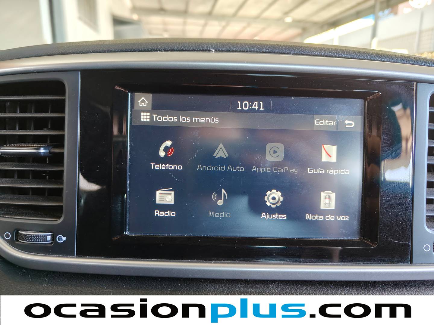 Extras y acabados del KIA Sportage Kia Sportage 1.6 GDi Concept 4x2 (132 CV)