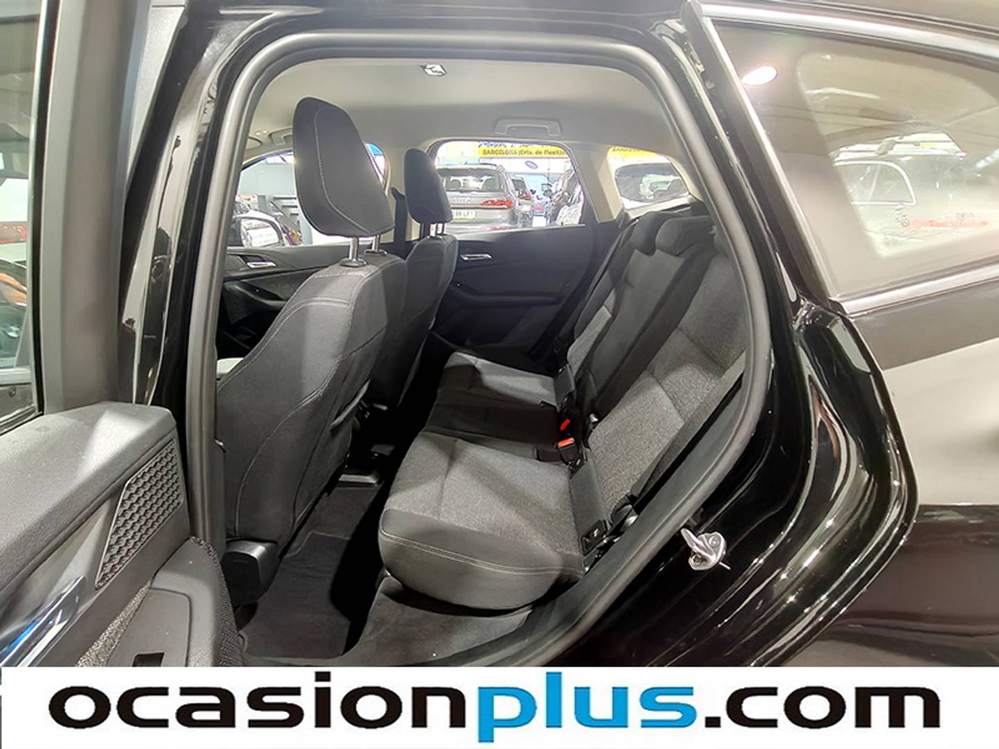 Foto asientos traseros BMW Serie 2 Active Tourer BMW Serie 2 218i Active Tourer (136 CV)