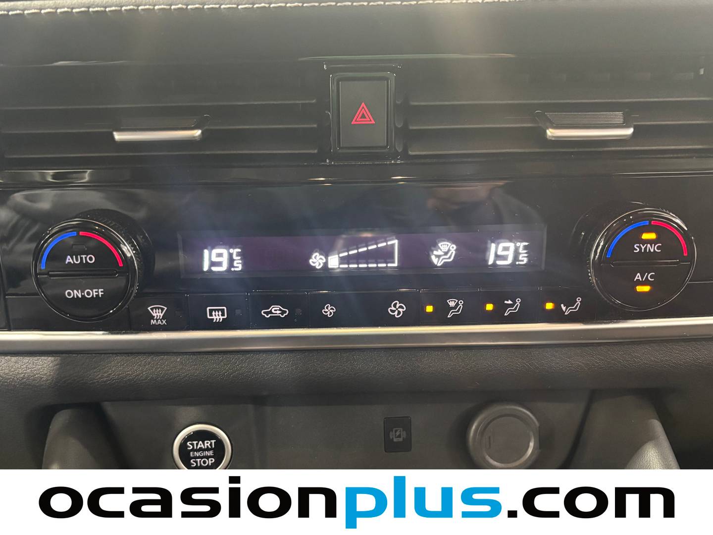 Foto Nissan QASHQAI Nissan Qashqai DIG-T 140 N-Connecta (140 CV)