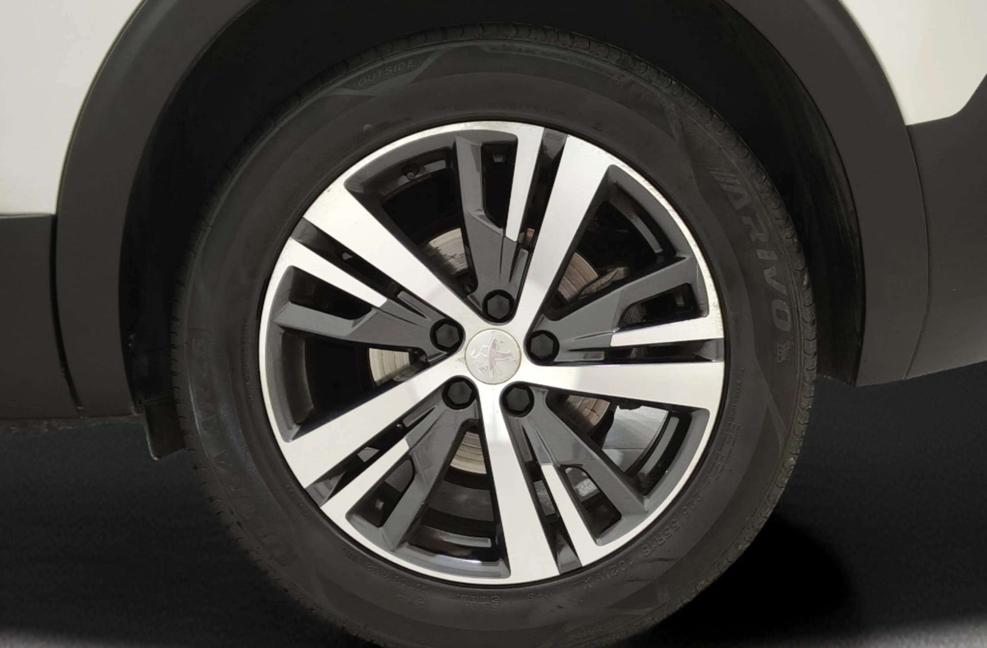 Peugeot 5008 PureTech 130 Allure Pack 7 plazas - foto 38