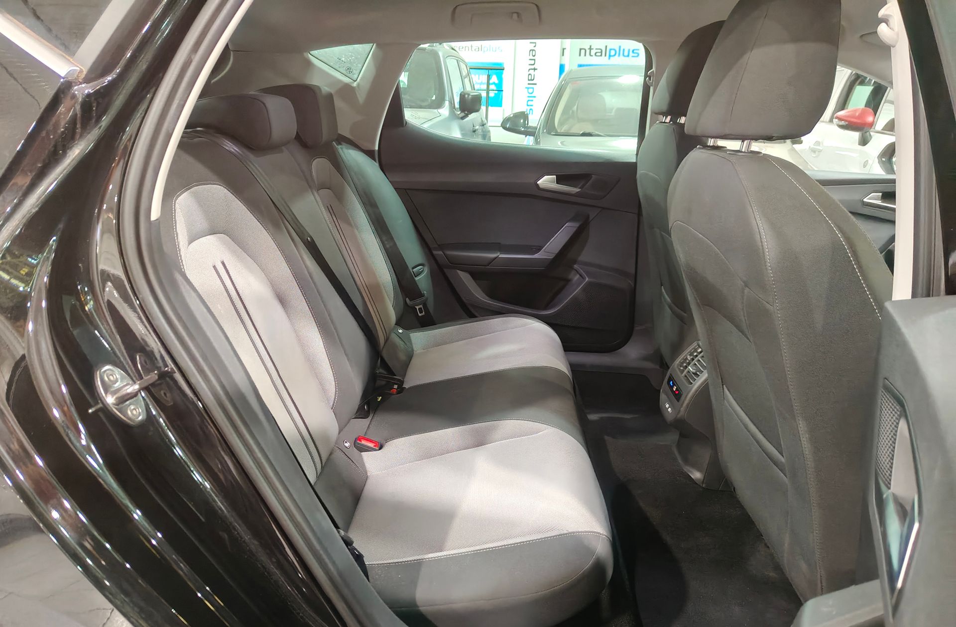 SEAT León 2.0 TDI Style XL - foto 20