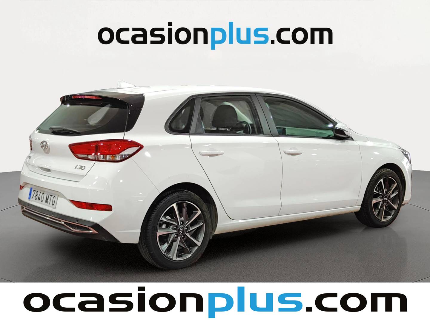 Foto trasera Hyundai i30 Hyundai i30 1.5 DPI Klass SLX (110 CV) derecha