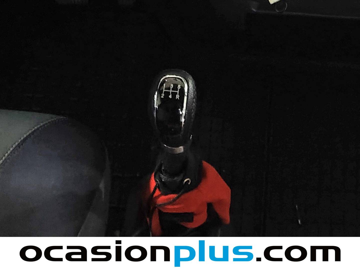 Foto Iveco Daily Iveco Daily Furgon 35 S 11 3300/2100 RS (105 CV)