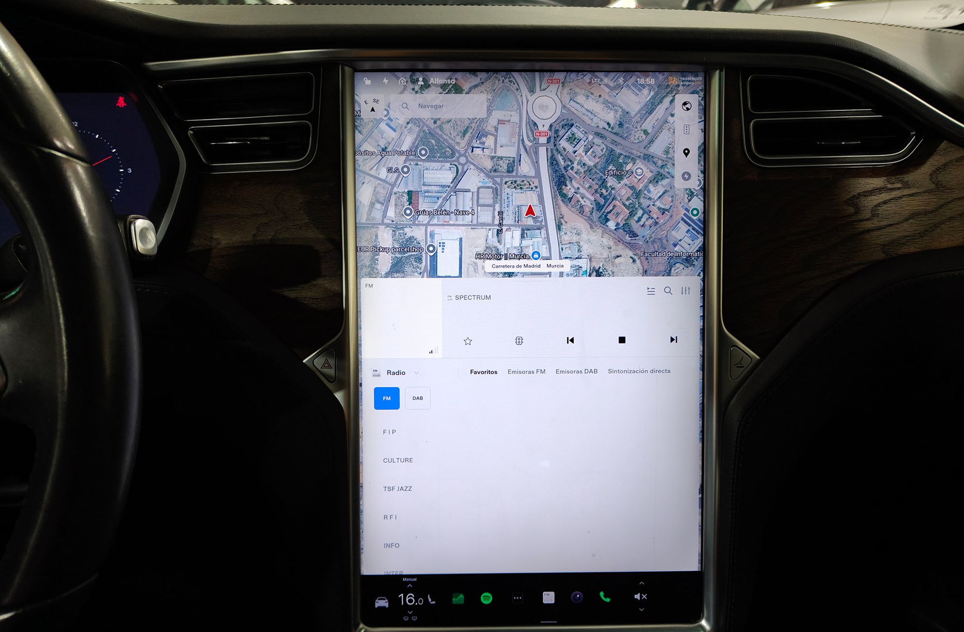 Tesla Model X 100D 4WD 7 plazas - foto 33