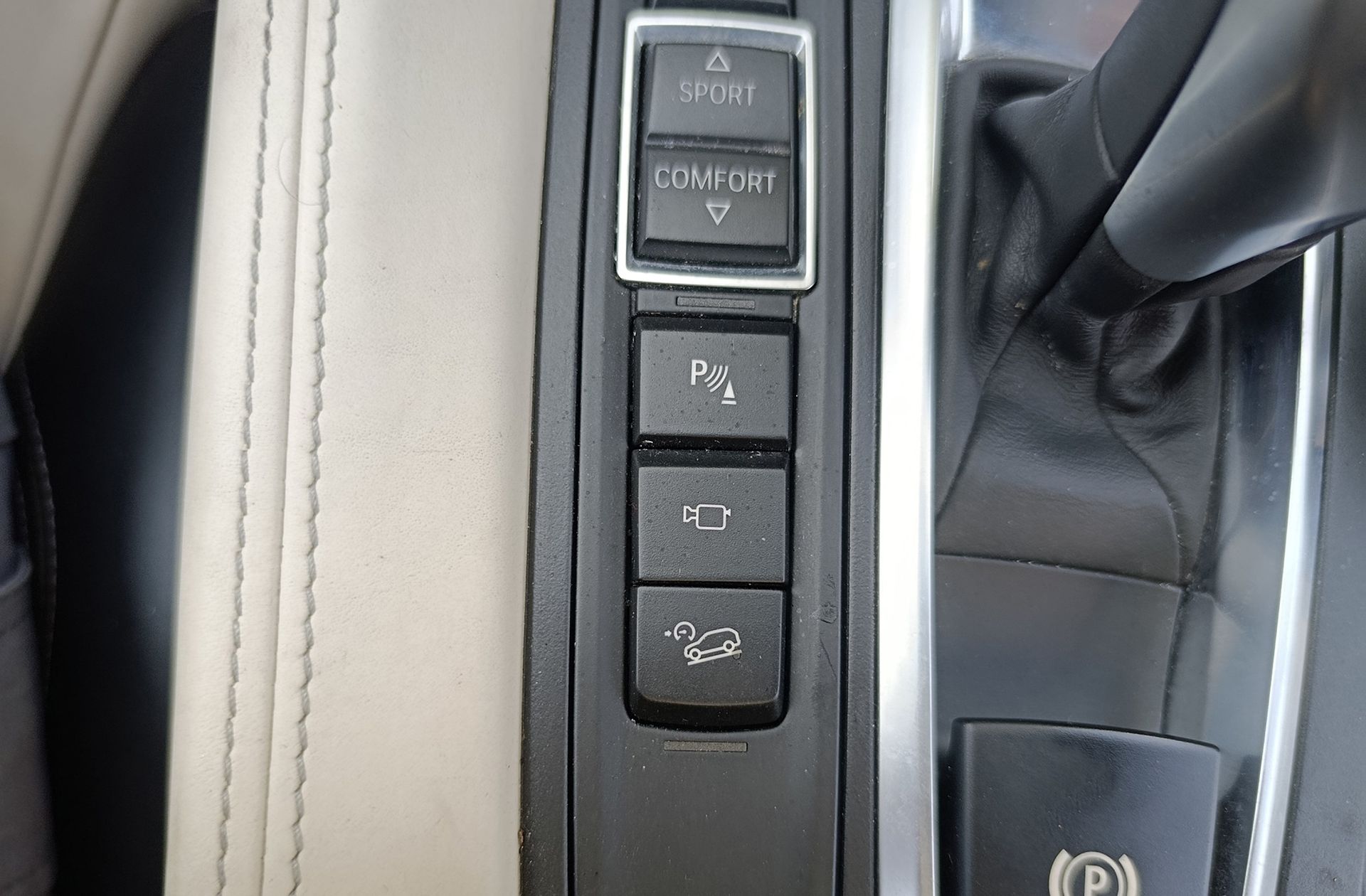 BMW X6 xDrive40d Pack M - foto 34