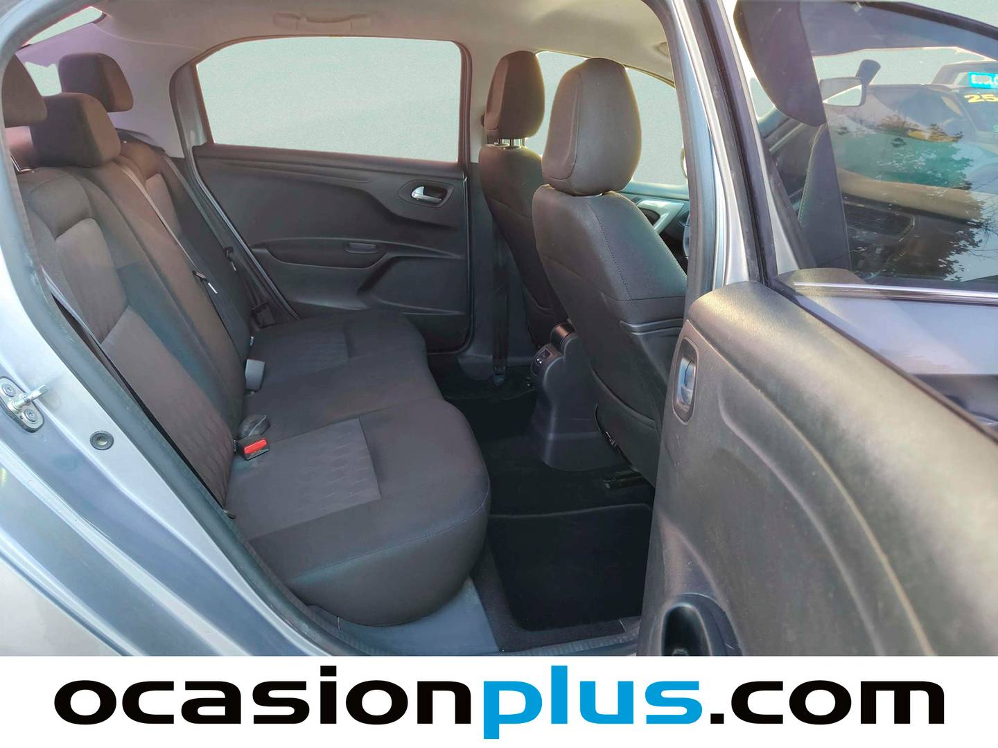 Citroën C-Elysée Citroën C-Elysee BlueHDi 100 Shine (100 CV) al mejor precio