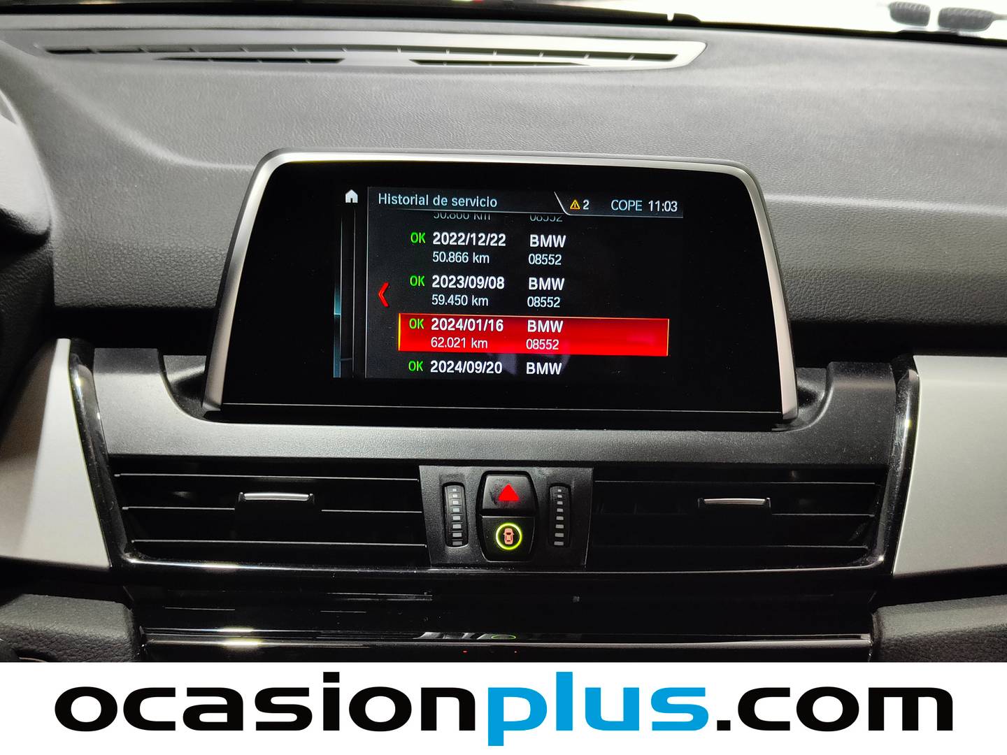 Foto BMW Serie 2 Active Tourer BMW Serie 2 218i Active Tourer (140 CV)