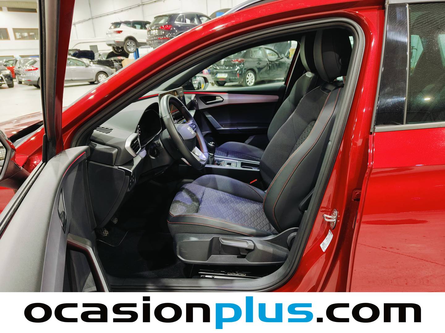 Foto asientos delanteros Seat León Seat León ST 1.5 TSI S&S FR Special Edition (150 CV)