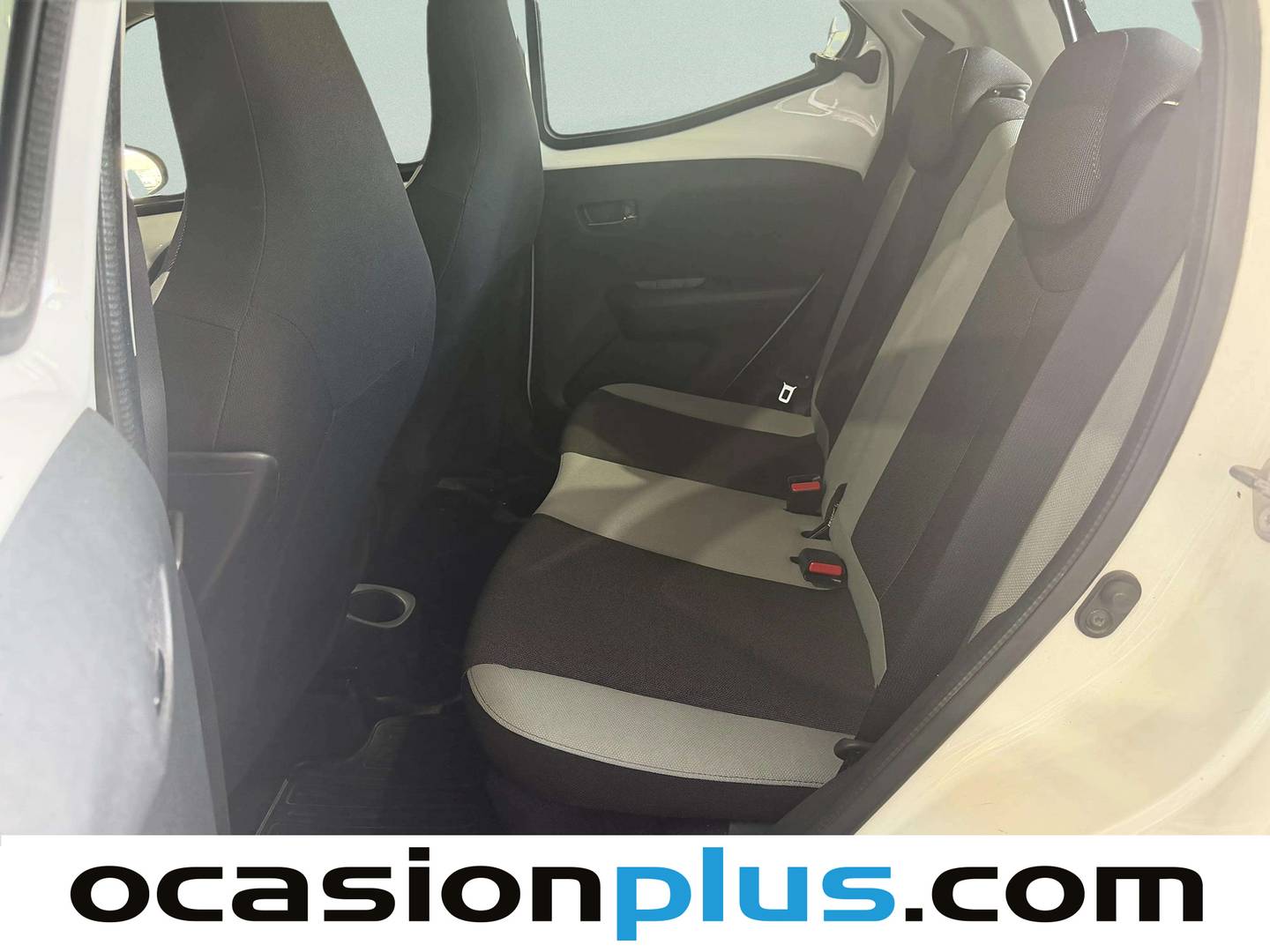 Toyota Aygo Toyota Aygo 1.0 70 x-play (69 CV) 2016
