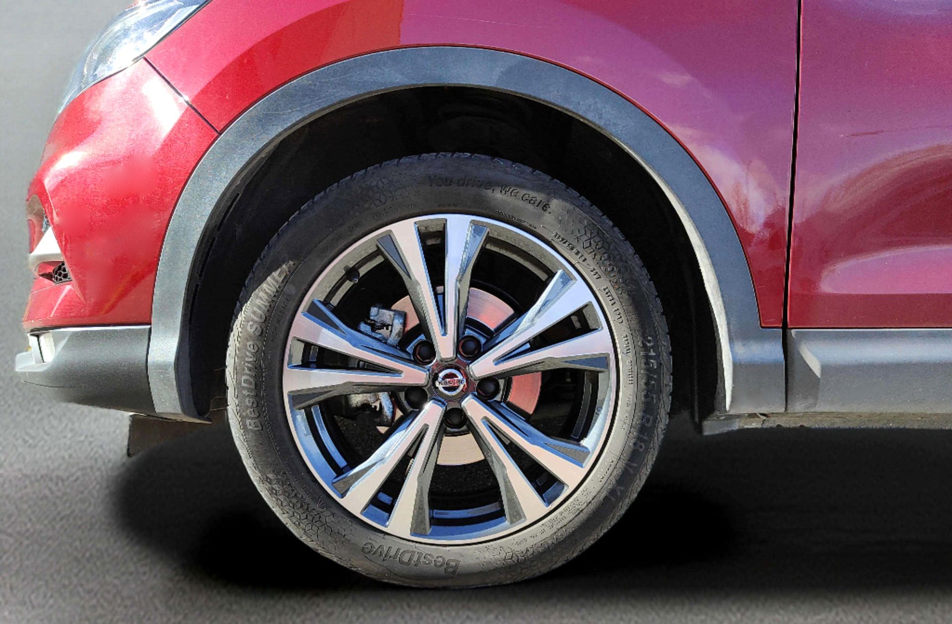 Nissan Qashqai DIG-T 160 N-Connecta 4x2 DCT - foto 36