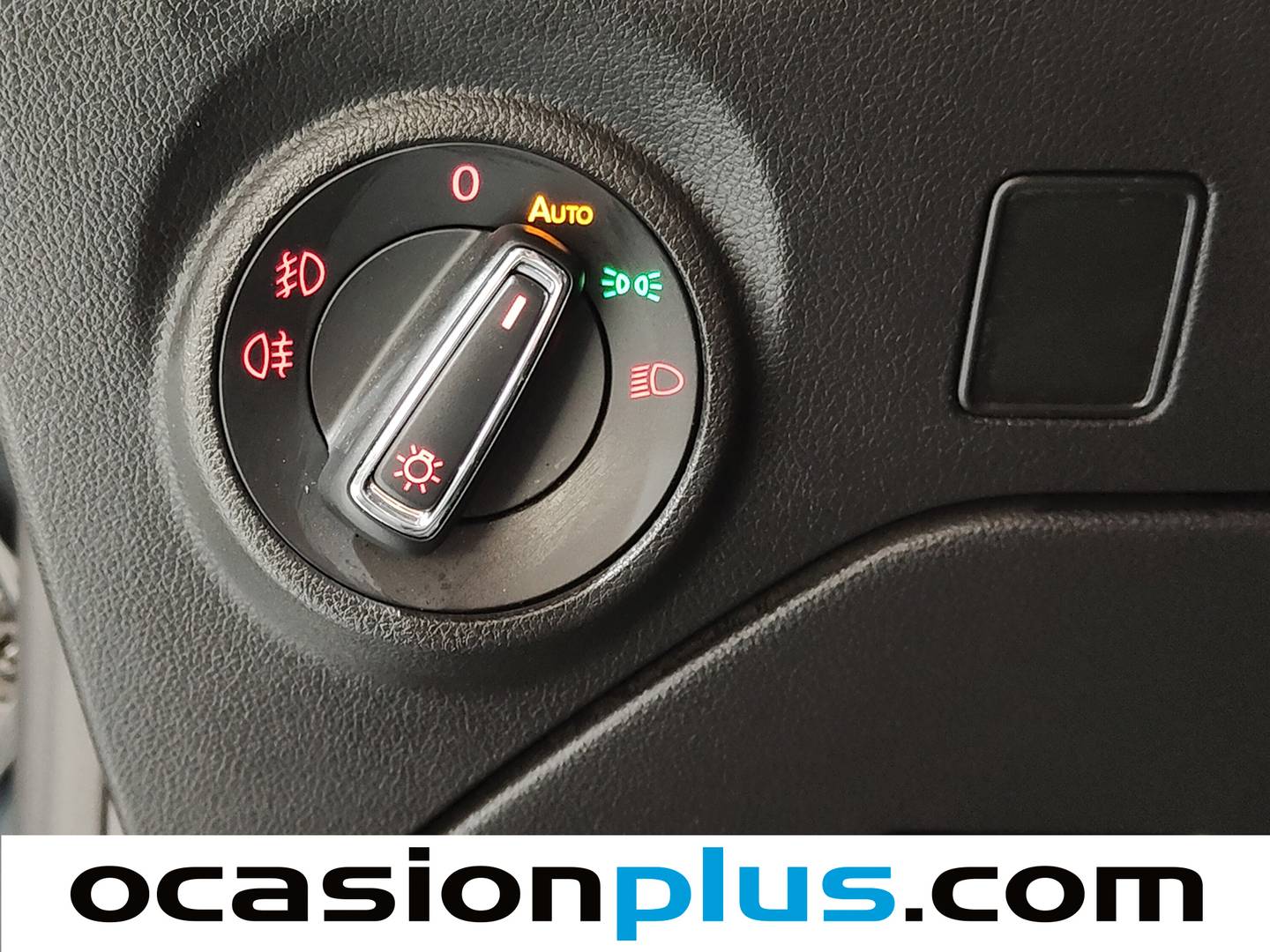 Extras del Seat León SEAT León 1.0 EcoTSI S&S Style Visio Edition (115 CV)