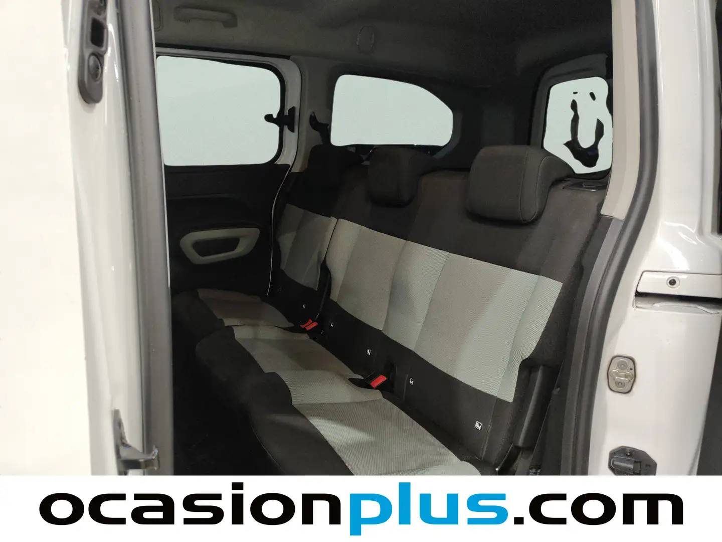 Foto Citroën Berlingo Citroen Berlingo BlueHDi 100 S&S Talla XL Feel (102 CV)