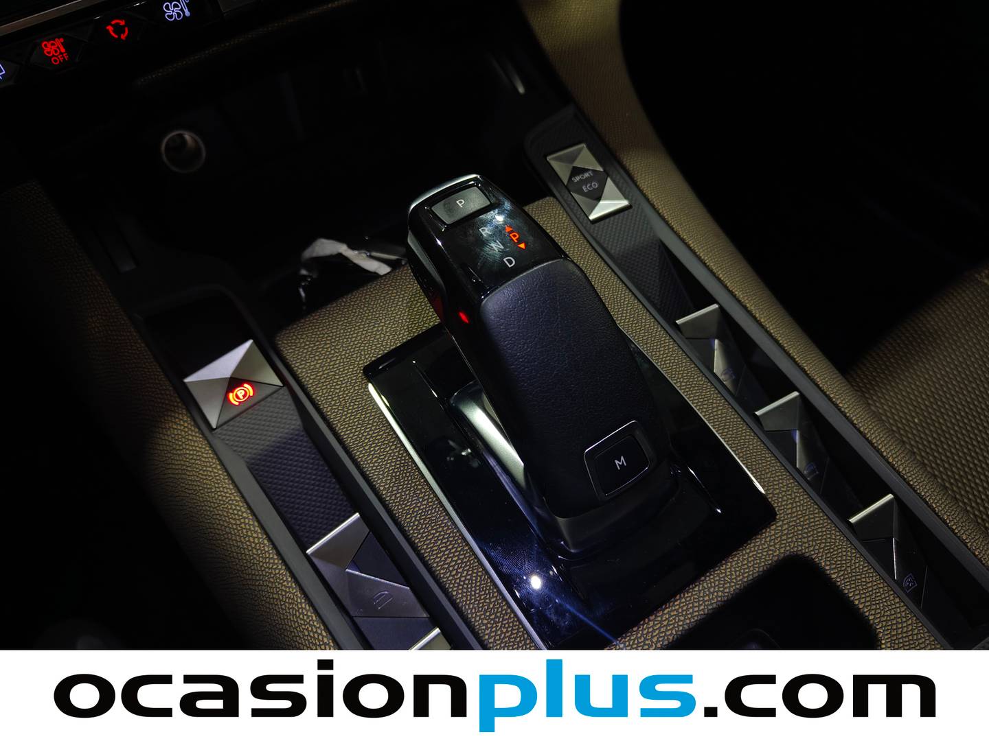 DS DS 7 Crossback DS DS7 Crossback BlueHDi 130 DE Bastille + AT (130 CV) de segunda mano