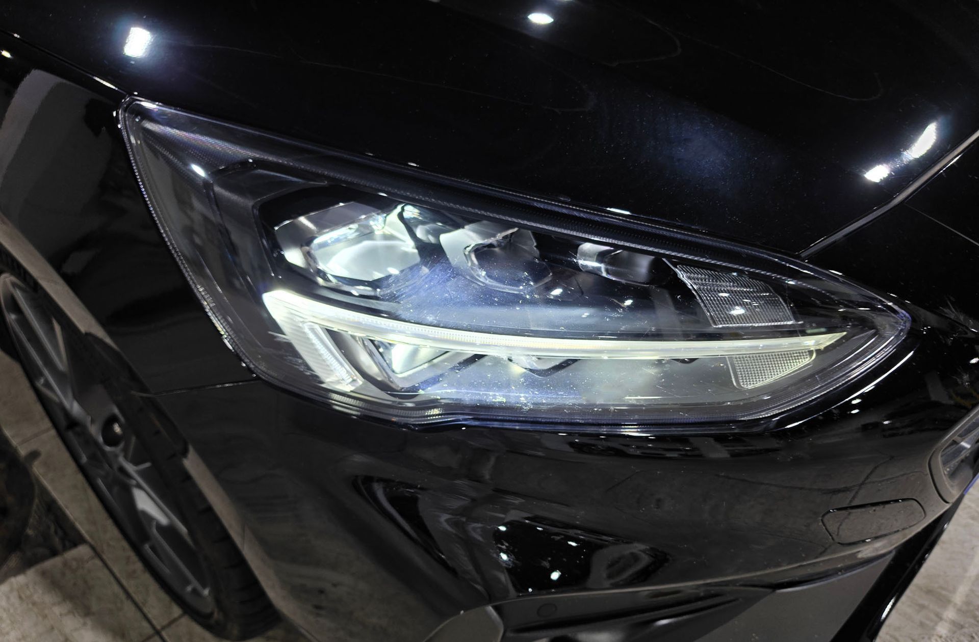 Ford Focus 2.3 EcoBoost ST - foto 20