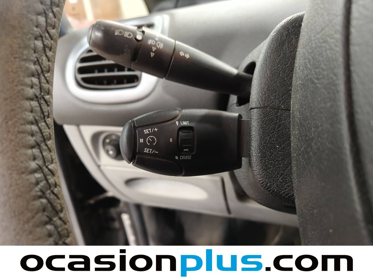 Extras y acabados del Citroën Xsara Picasso Citroën Xsara Picasso 1.6 HDI SX Top (110 CV)