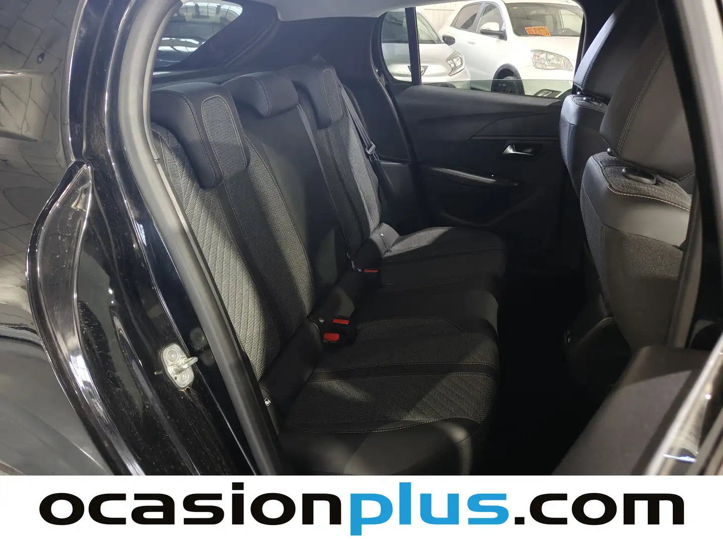 Foto Peugeot 208 Peugeot 208 PureTech 100 Allure (100 CV)