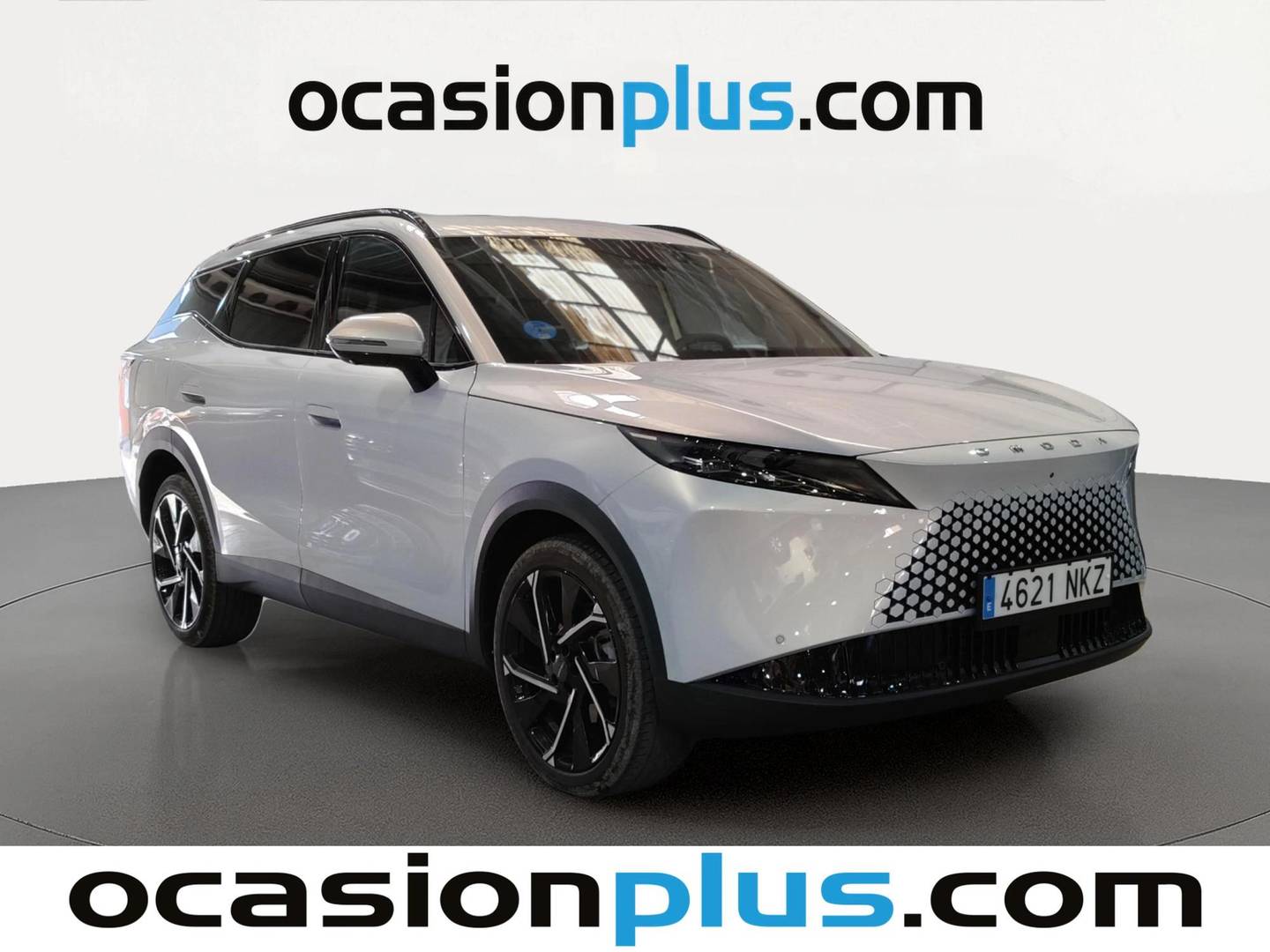 Foto delantera OMODA 7 OMODA 7 1.5 TGDI SHS-P Premium FWD (279 CV) derecha