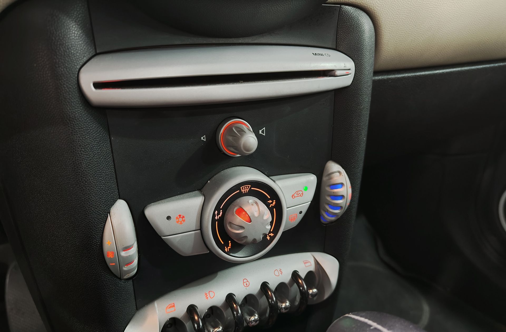 MINI Cooper One - foto 21