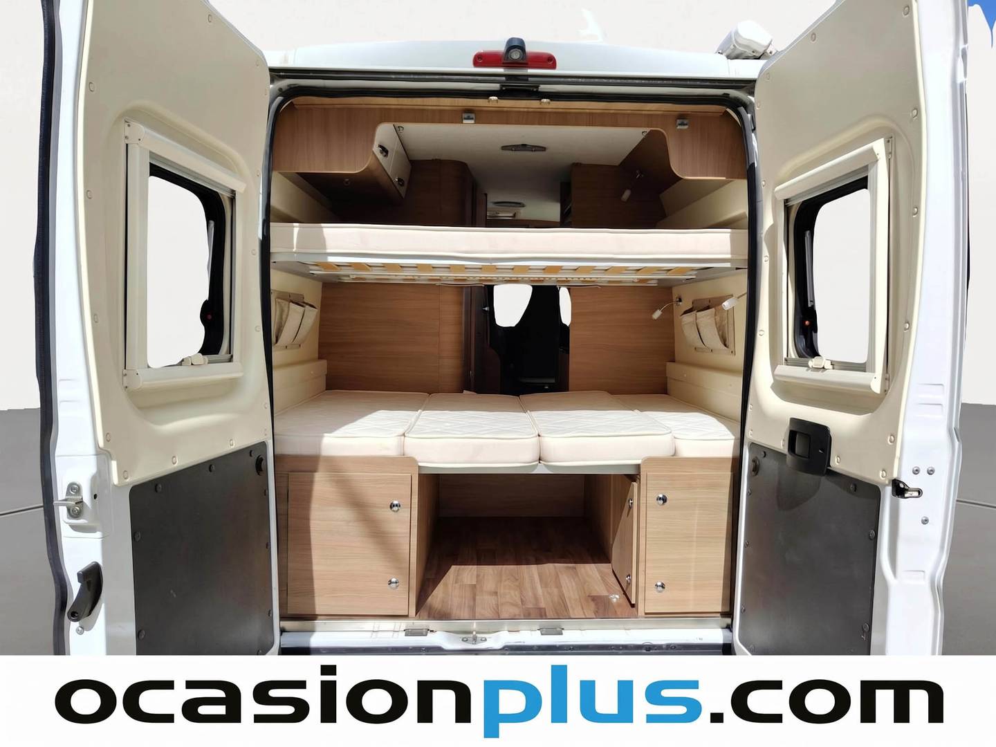 Foto asientos traseros Roller Team Livingstone 5 Roller Team Livingstone 5 2.3 Sport (130 CV)