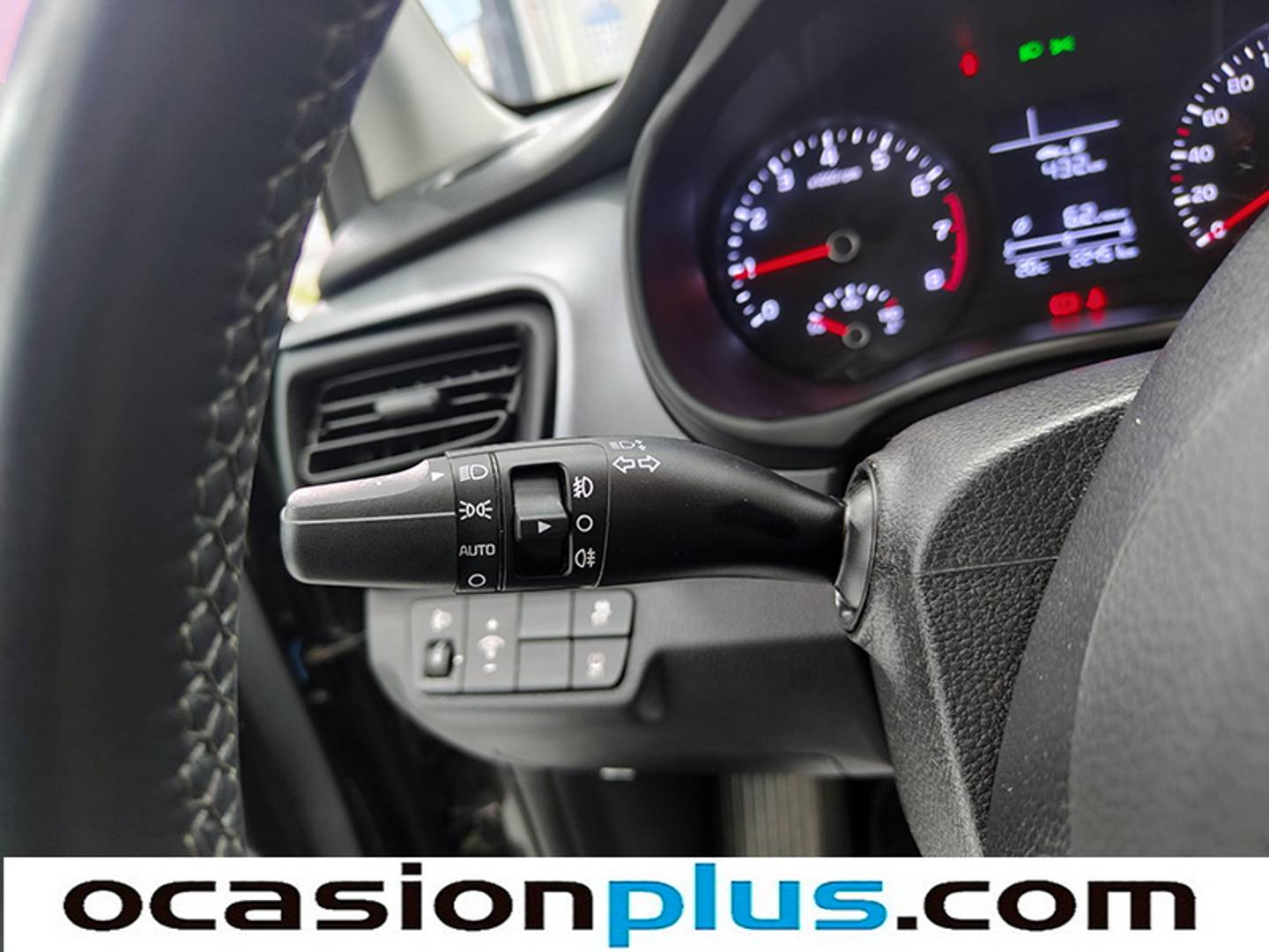 Foto KIA Stonic Kia Stonic 1.2 CVVT Concept Eco-Dynamic (84 CV)