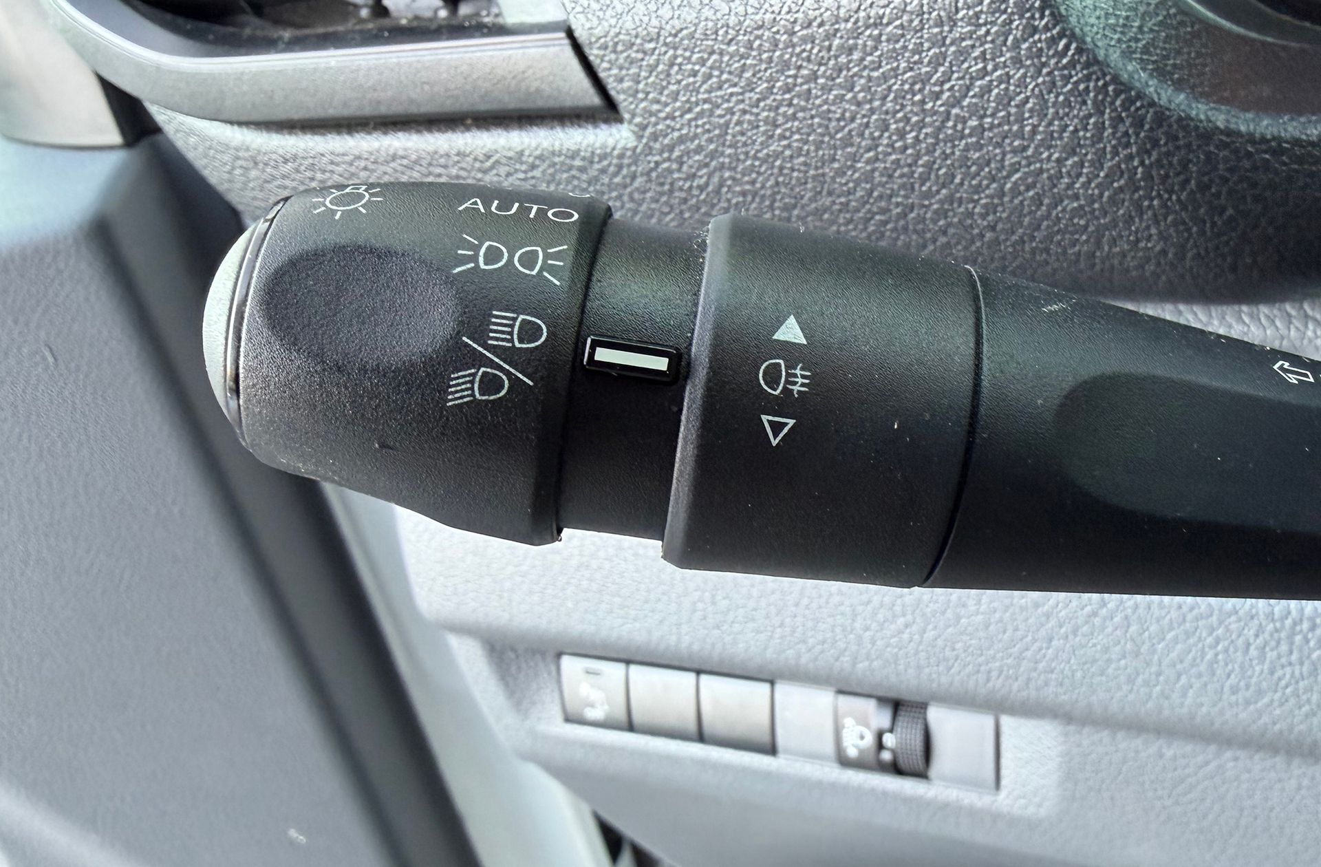 Fiat Scudo 1.5 BlueHDi L1 Business - foto 18
