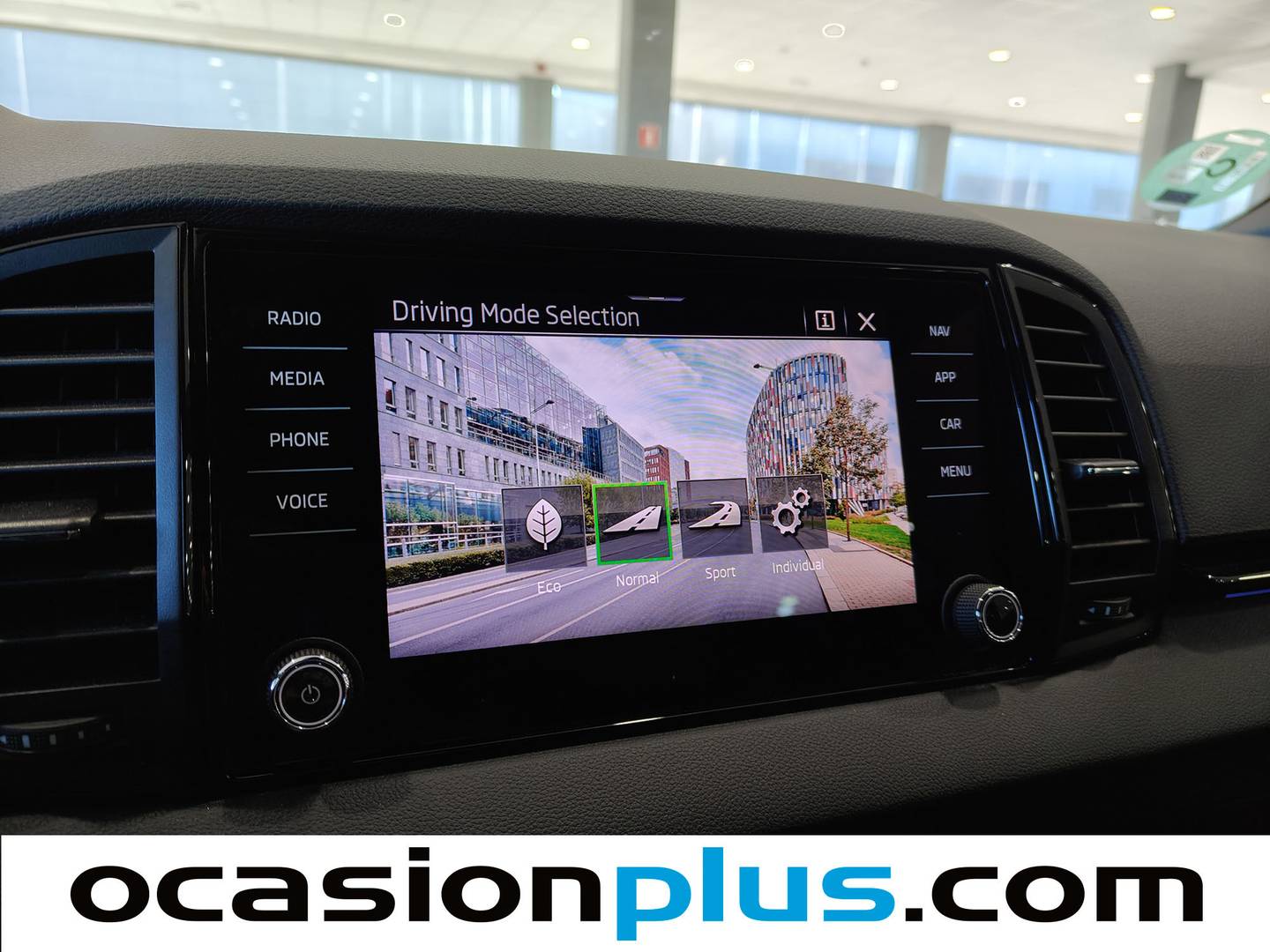 Extras del Skoda Karoq Skoda Karoq 1.5 TSI ACT Sportline DSG (150 CV)