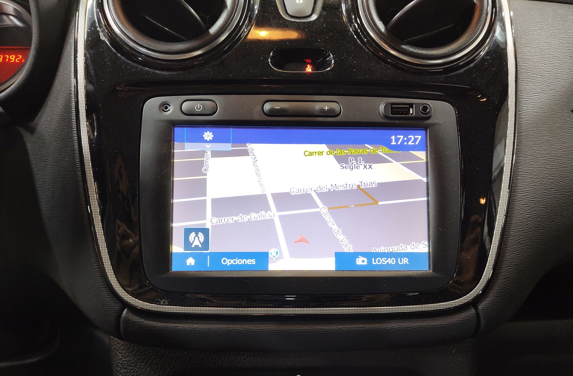 Dacia Lodgy Serie Limitada Nómada 1.6 7 plazas - foto 8