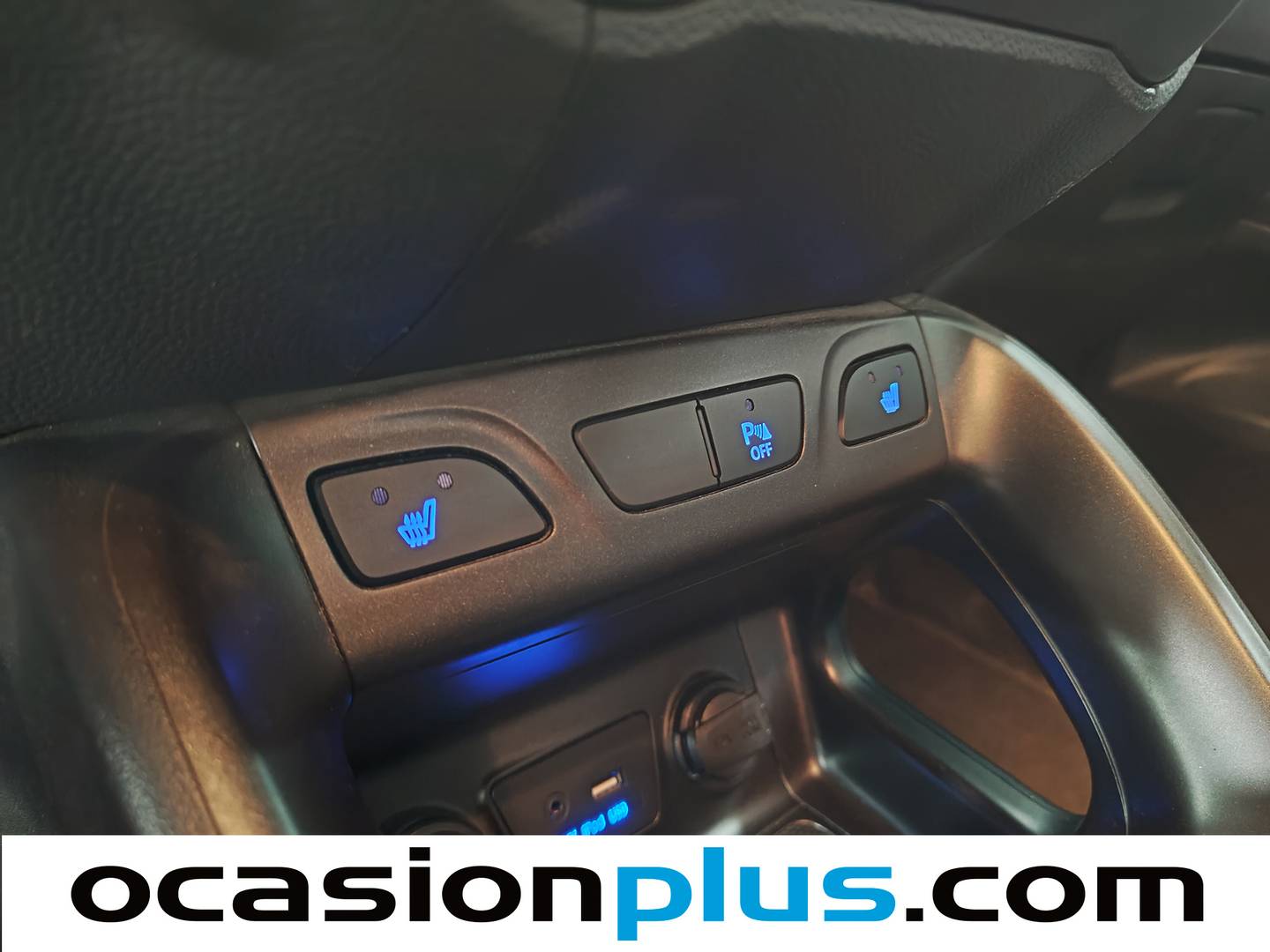 Extras y acabados del Hyundai ix35 Hyundai ix35 1.7 CRDI BD Tecno 4x2 (115 CV)