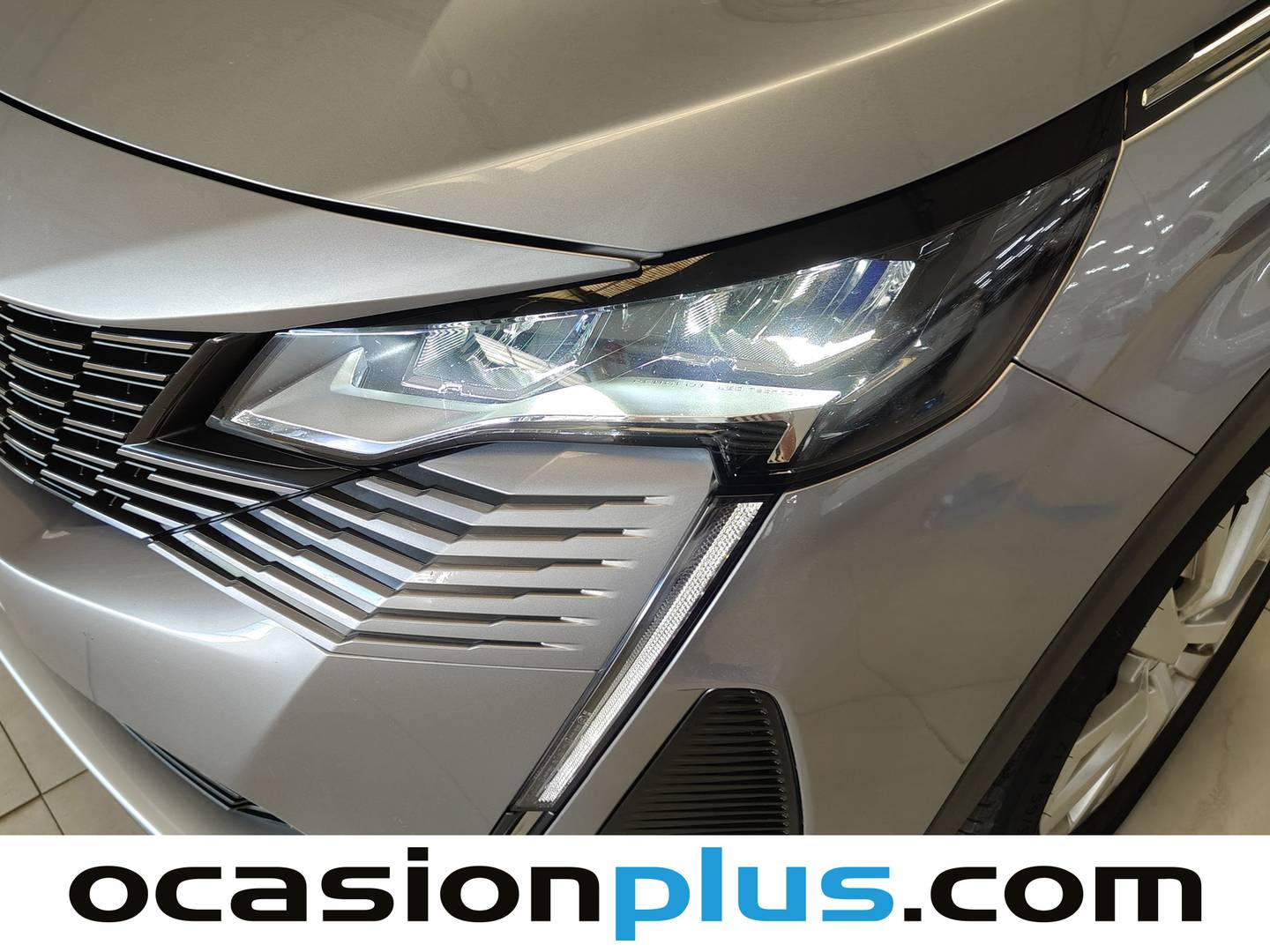 Peugeot 5008 Peugeot 5008 PureTech 130 S&S Active Pack EAT8 (130 CV) 7 Plazas al mejor precio