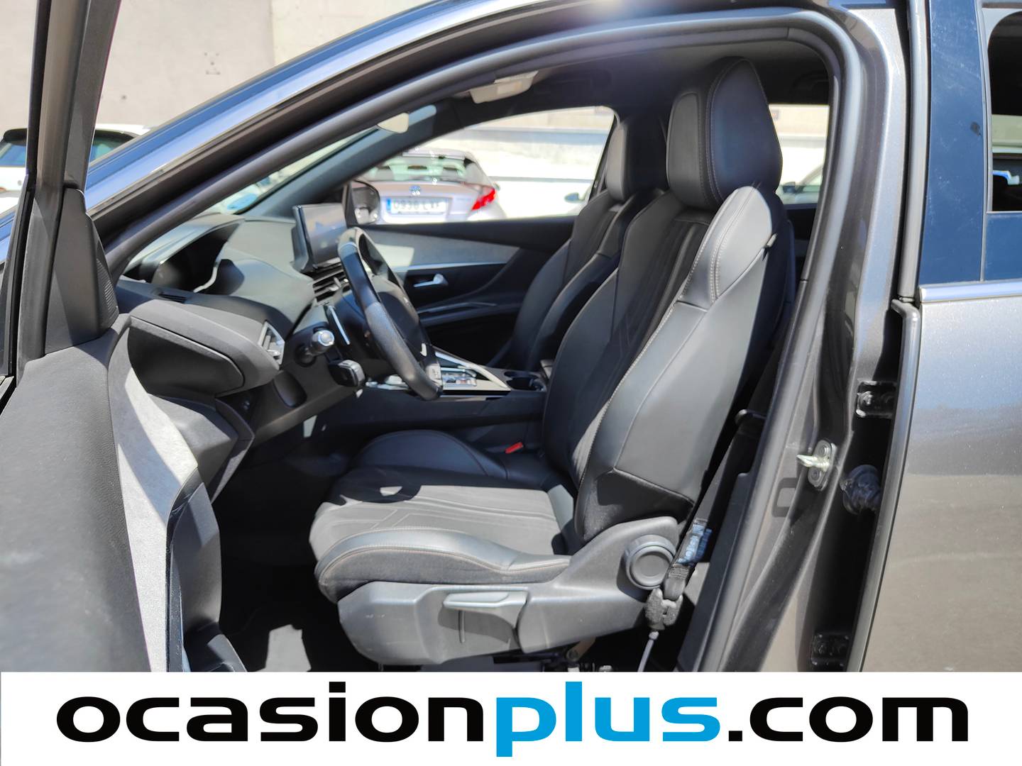 Foto asientos delanteros Peugeot 5008 Peugeot 5008 BlueHDI 130 S&S GT EAT8 (130 CV)