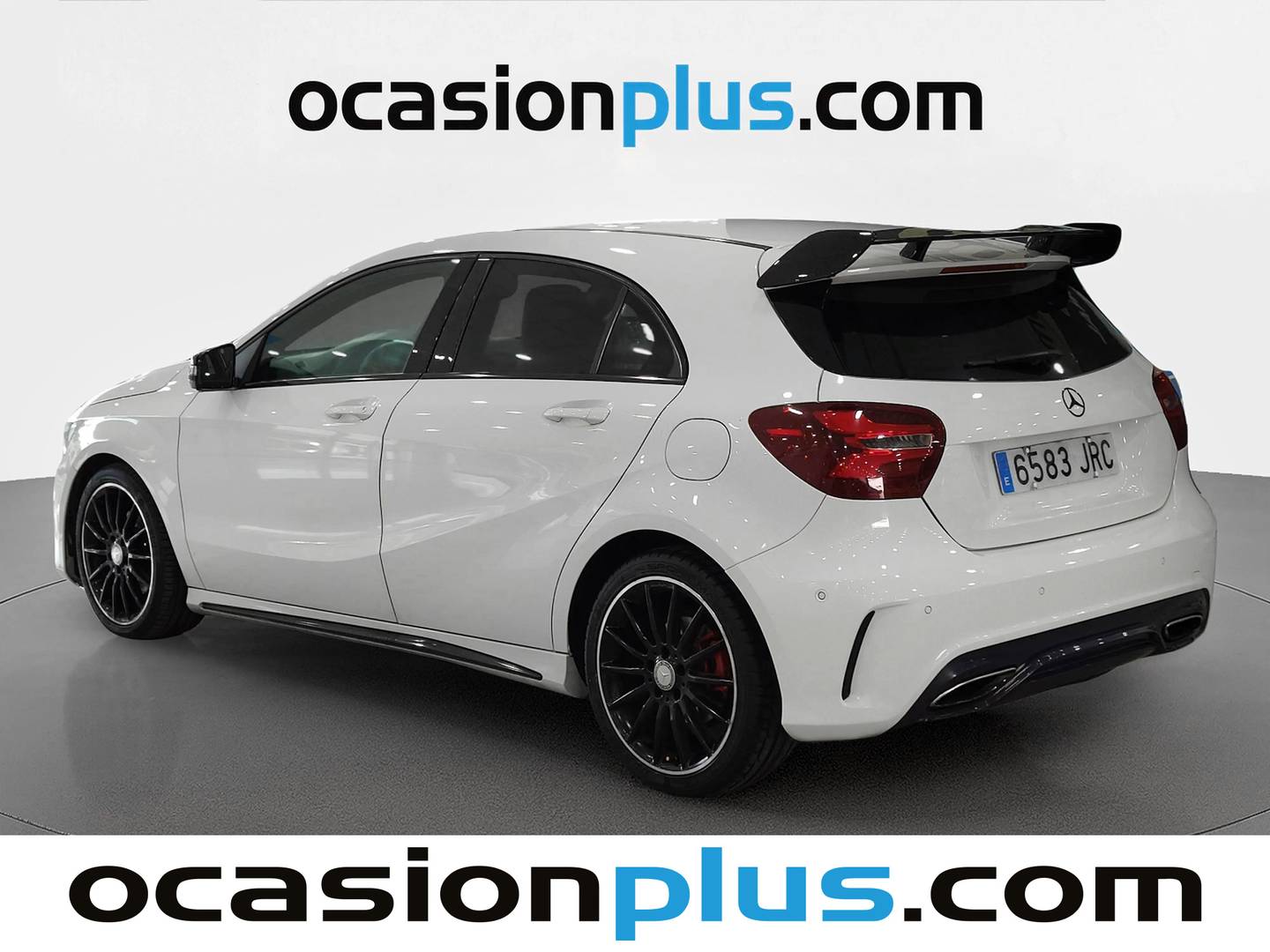 Foto trasera Mercedes Clase A Mercedes Clase A 200 d AMG Line (136 CV) izquierda