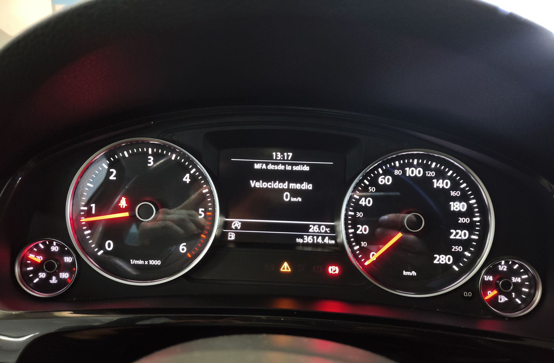 Volkswagen Touareg 3.0 TDI V6 BMT Tiptronic - foto 25