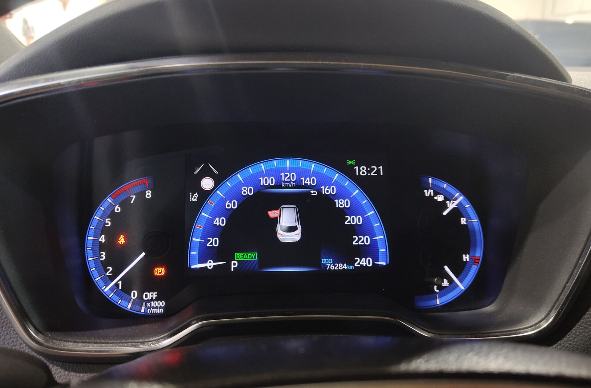 Toyota Corolla Touring Sports 180H Style E-CVT - foto 17