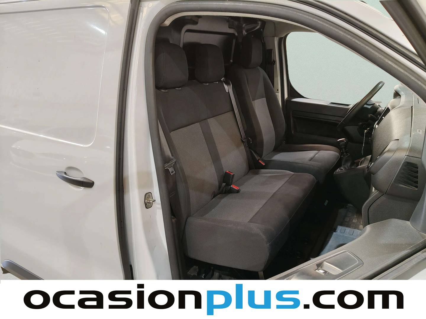 Fotos maletero Peugeot Expert Peugeot Expert Furgon BlueHDi 100 Standard (102 CV)