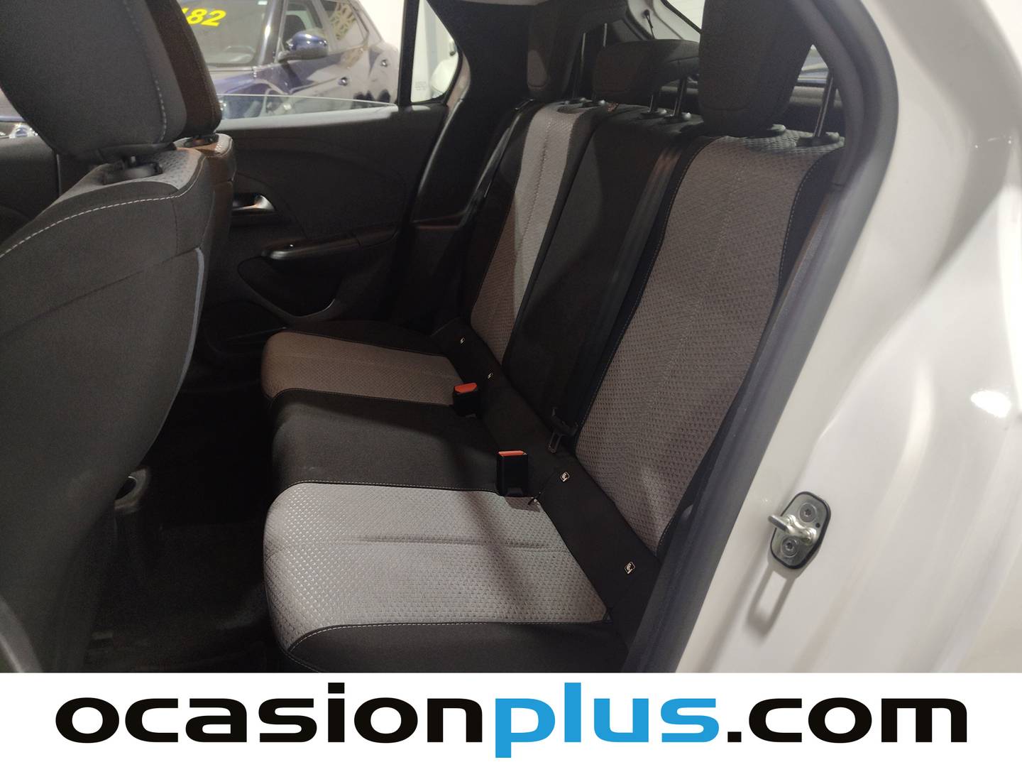 Foto asientos traseros Opel Corsa Opel Corsa 1.2 XEL Edition (75 CV)