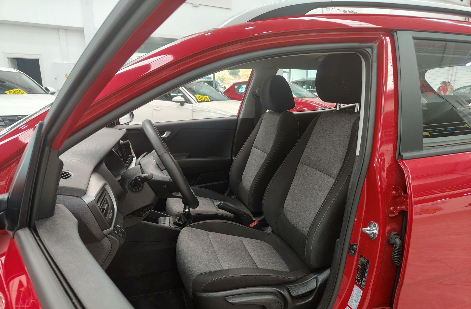 Kia Stonic 1.2 DPi Concept - foto 11