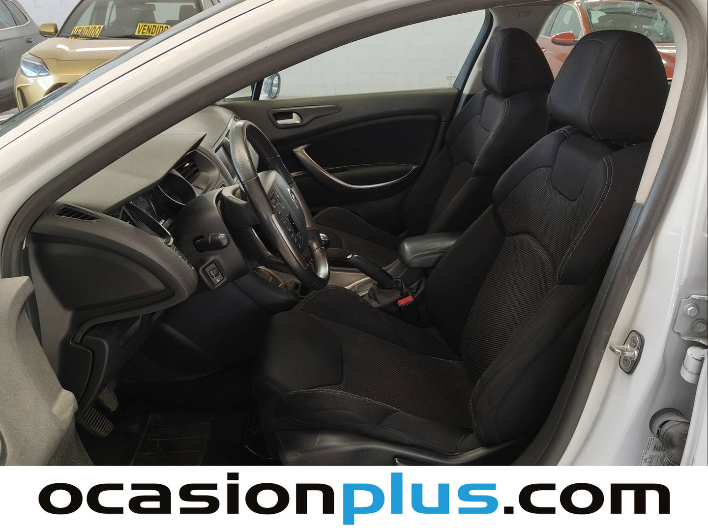 Foto asientos delanteros Citroën C5 Citroën C5 BlueHDi 150 S&S 6v Feel Edition (150 CV)