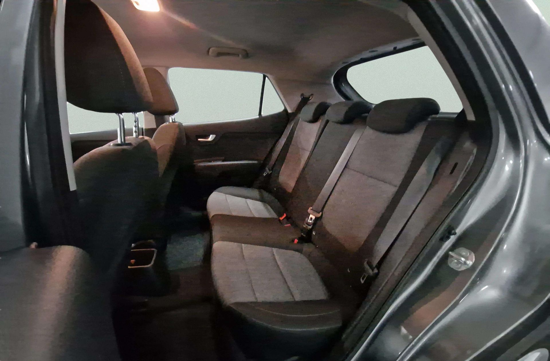 Kia Stonic 1.2 DPi Drive - foto 12