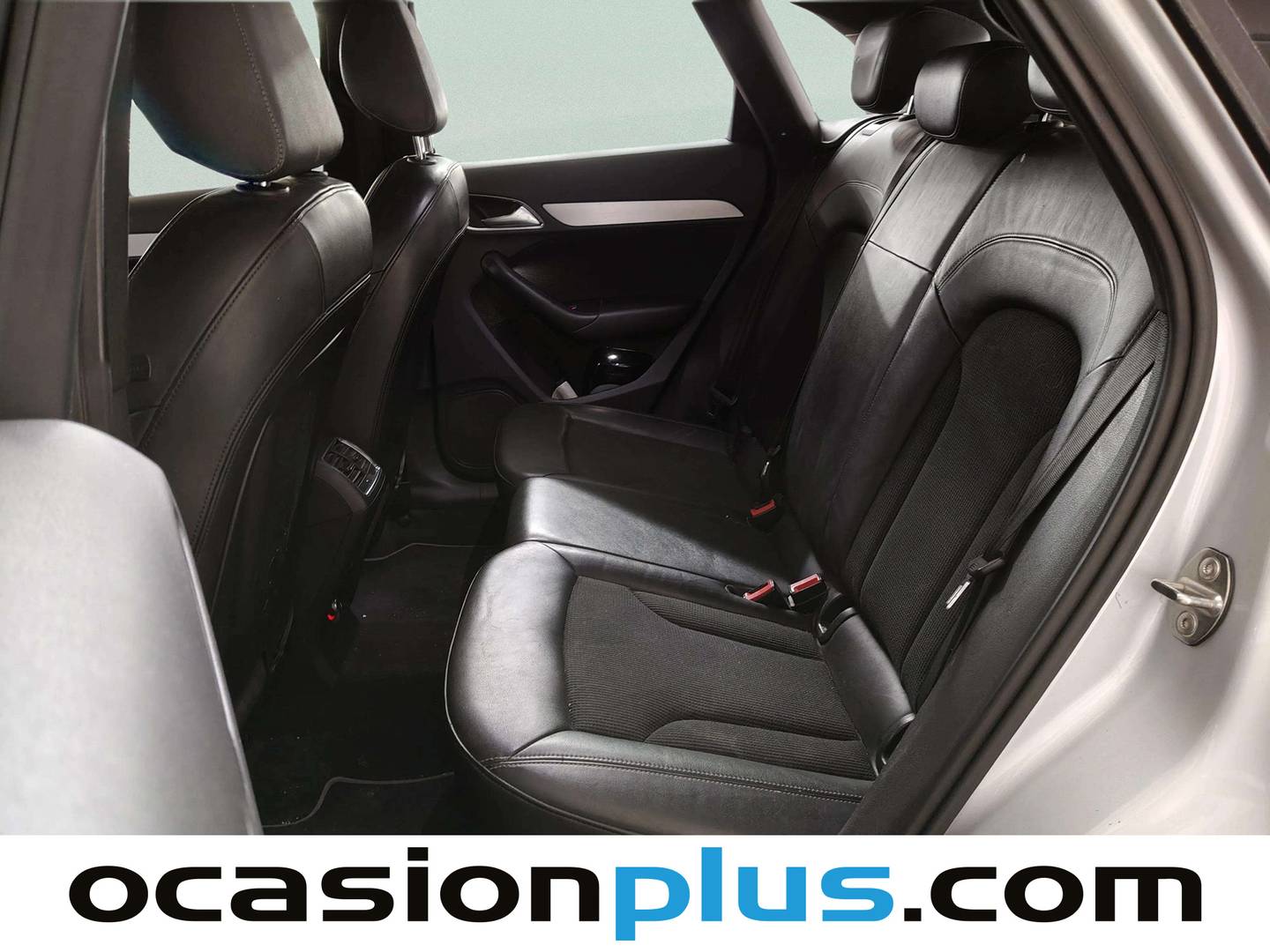 Foto asientos traseros Audi Q3 Audi Q3 Ambition 2.0 TDI quattro (177 CV) S tronic Pack S-Line