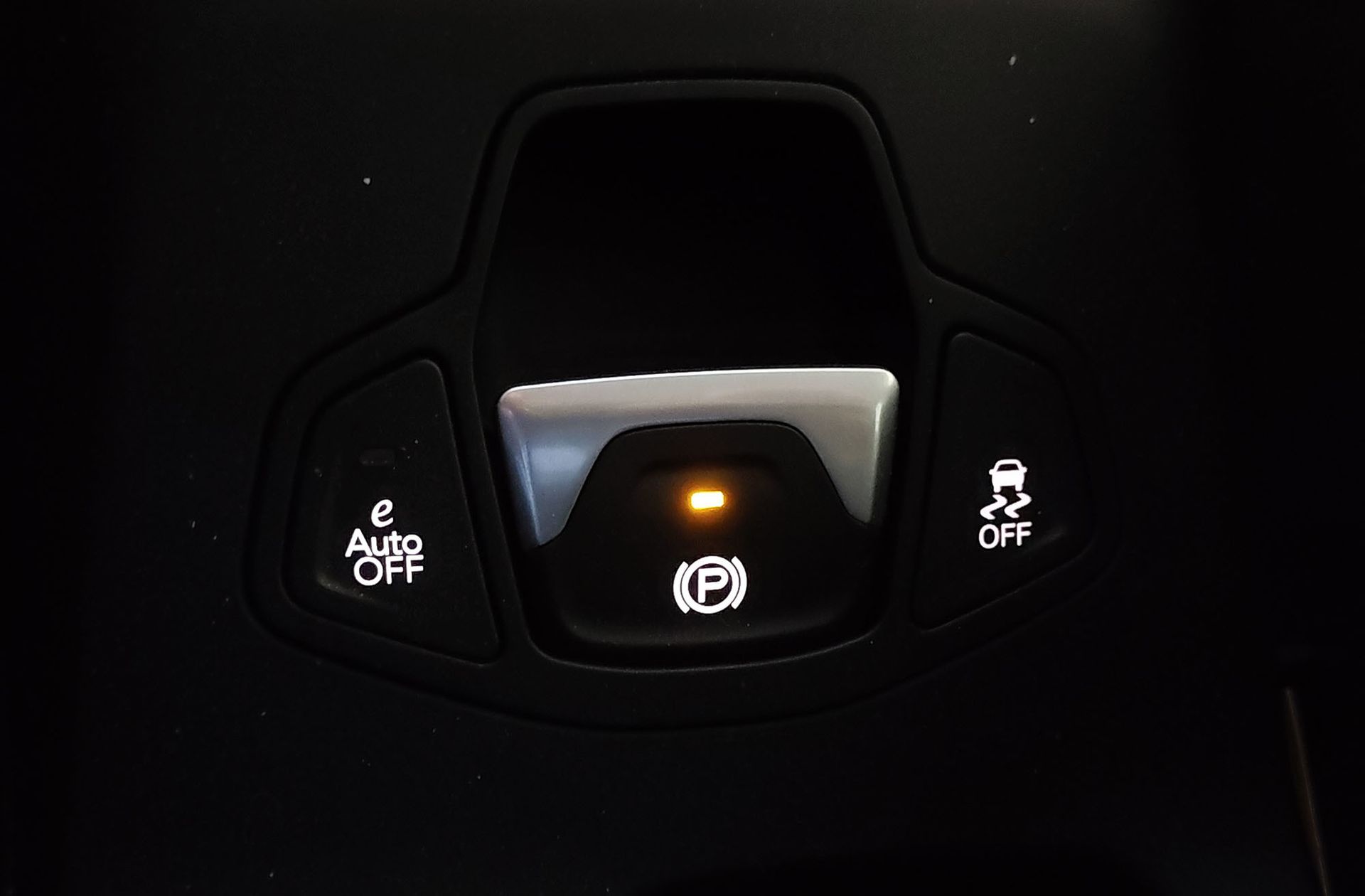 Jeep Renegade eHybrid 1.5 Altitude DCT - foto 31