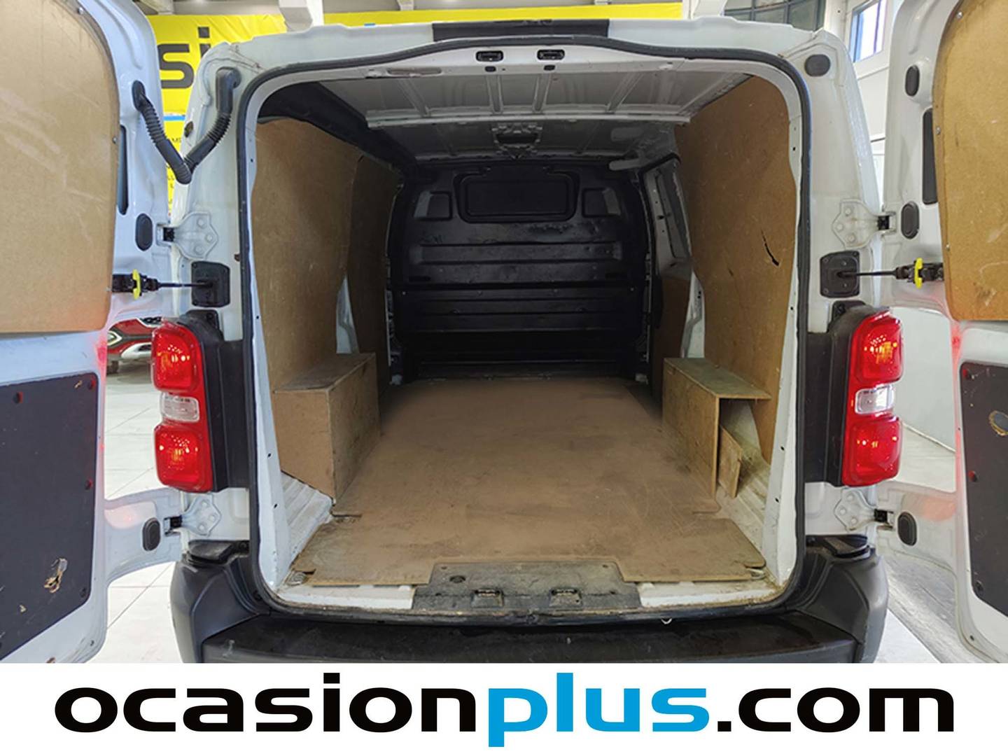 Foto Peugeot Expert Peugeot Expert Furgon BlueHDi 100 Premium Long (102 CV)