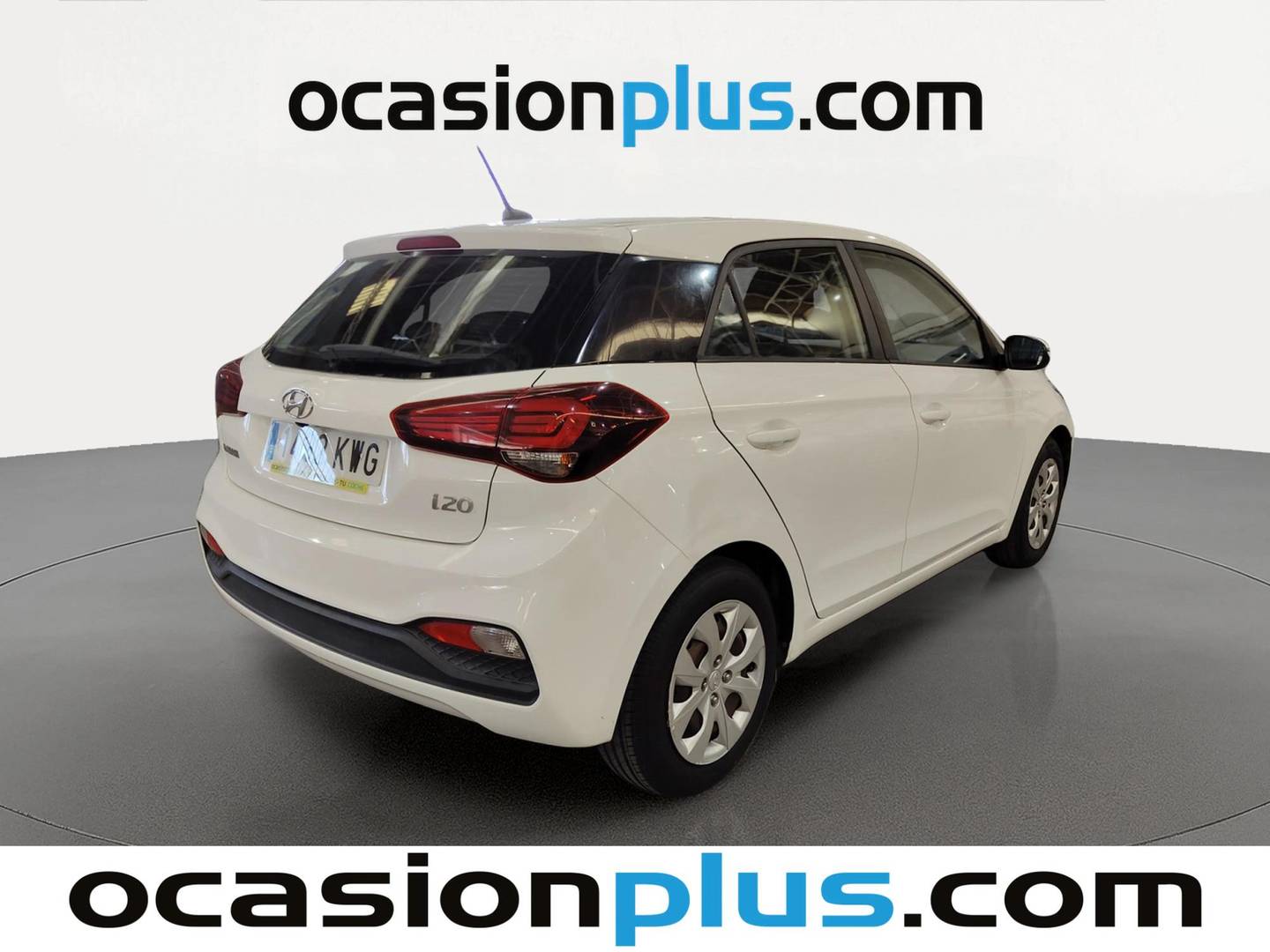 Foto trasera Hyundai i20 Hyundai i20 1.2 MPI Essence LE (75 CV) derecha
